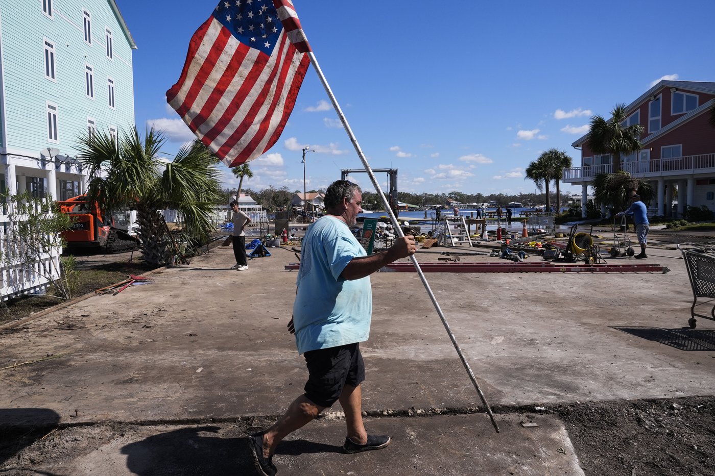 Death toll rises from Helene while supplies are rushed to North Carolina and Florida digs out | iNFOnews.ca Death toll rises from Helene while supplies are rushed to North Carolina and Florida digs out | iNFOnews.ca