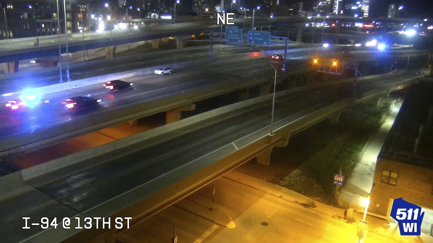 Suspected drunken driver arrested after passing Harris' motorcade the wrong way in Wisconsin | iNFOnews.ca Suspected drunken driver arrested after passing Harris' motorcade the wrong way in Wisconsin | iNFOnews.ca