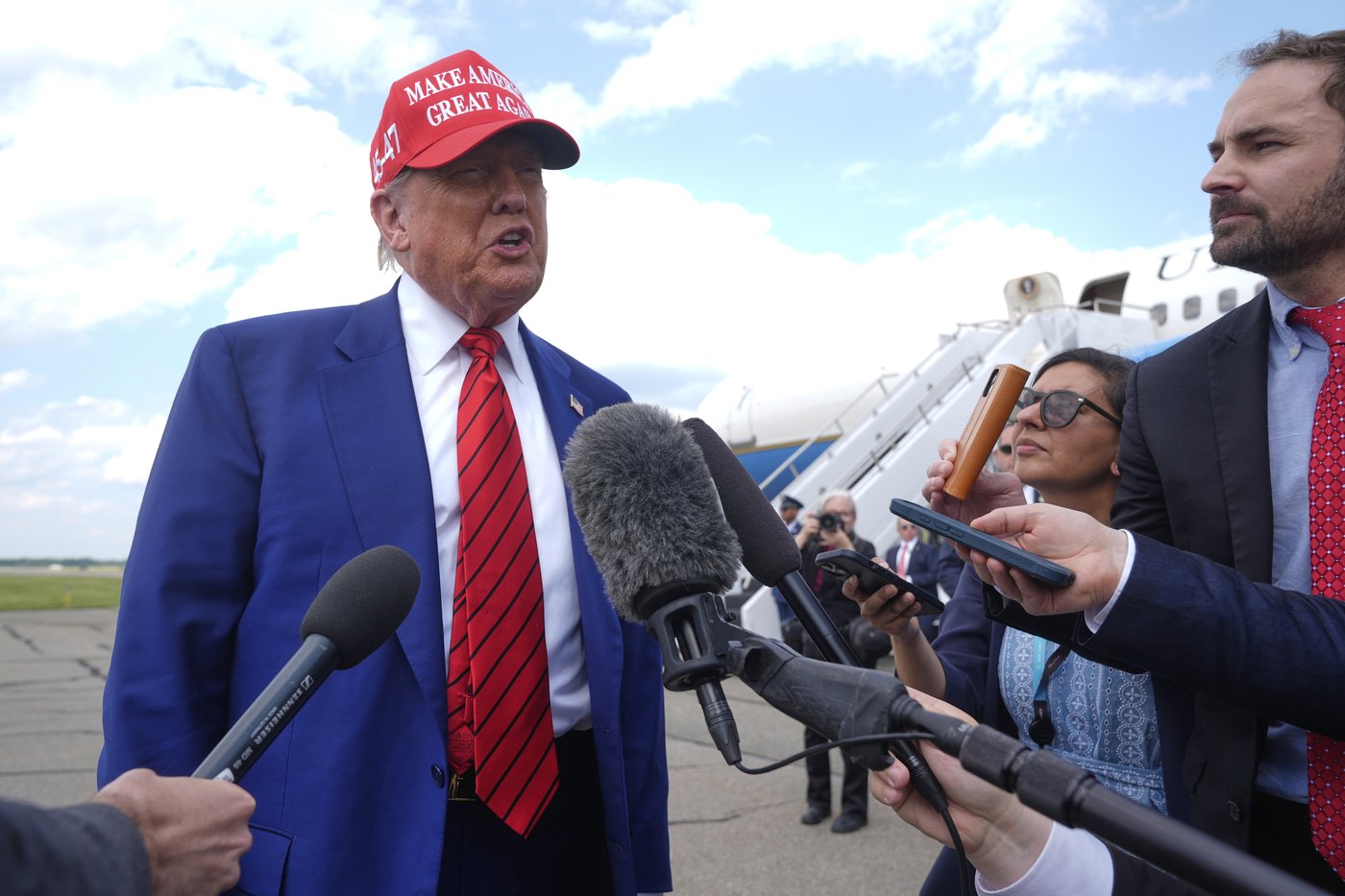 Trump says Gabbard was 'wrong' about Iran and Israeli strikes could be 'very hard to stop' | iNFOnews.ca
