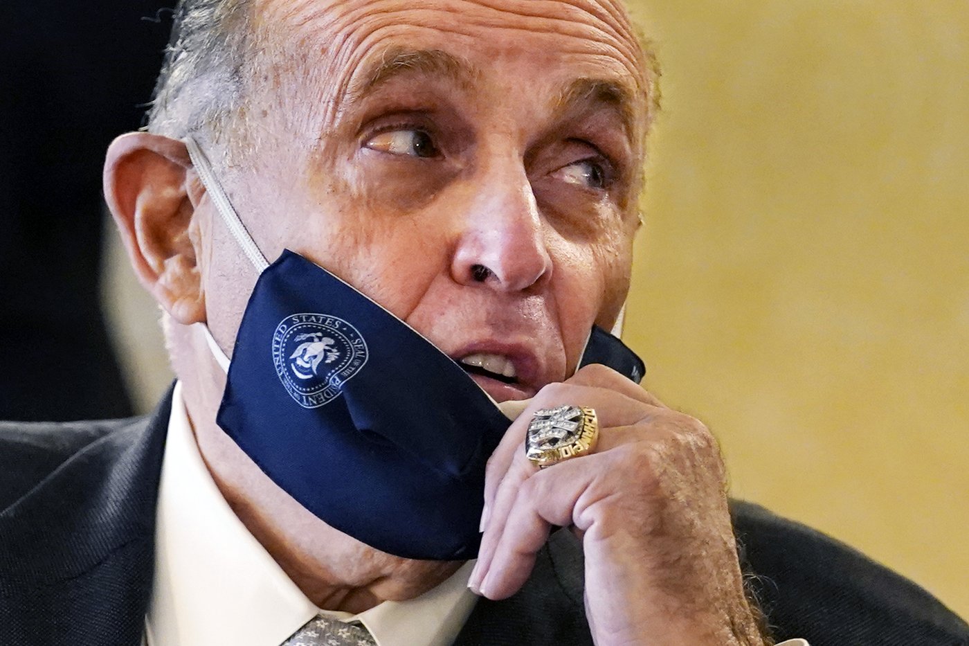 Rudy Giuliani's son says dad gifted him 4 World Series rings sought by Georgia election workers | iNFOnews.ca