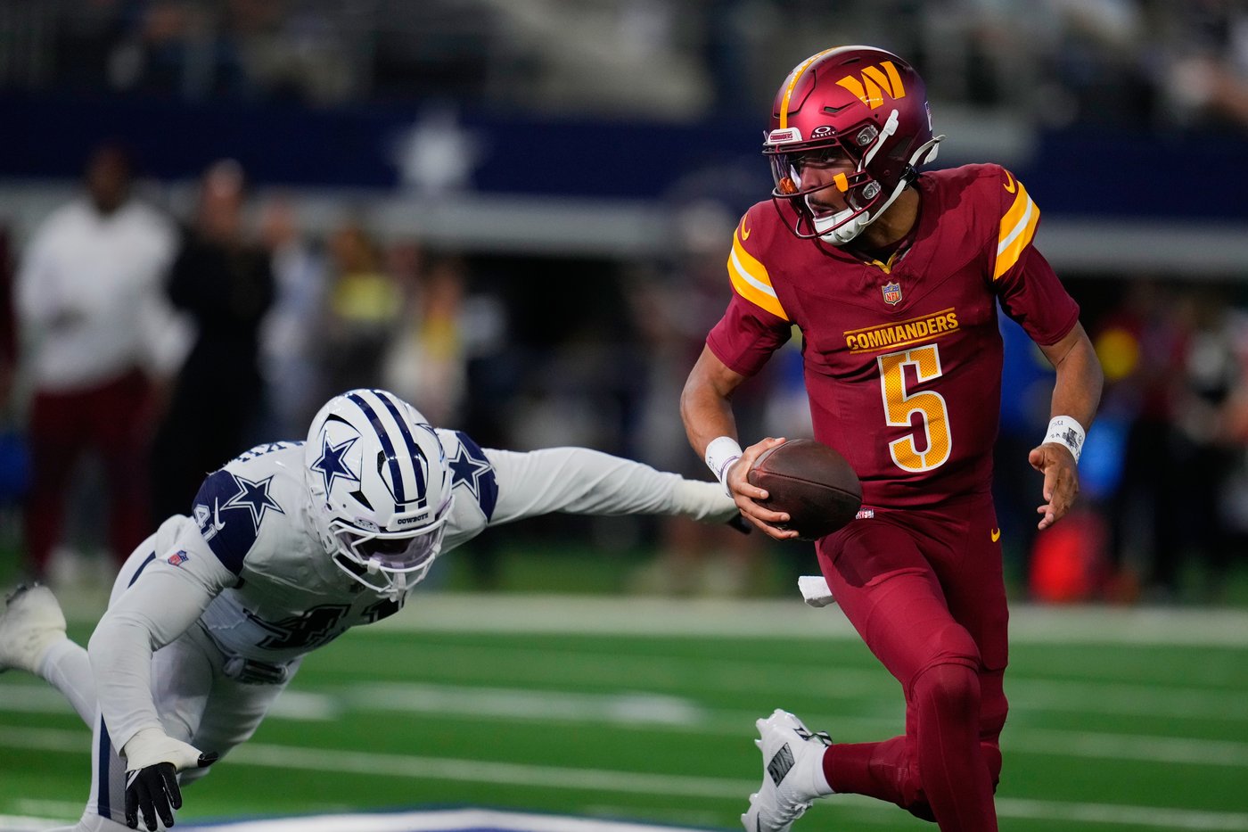 Quarterback Jayden Daniels will start for the Commanders against Seahawks on Sunday night | iNFOnews.ca Quarterback Jayden Daniels will start for the Commanders against Seahawks on Sunday night | iNFOnews.ca