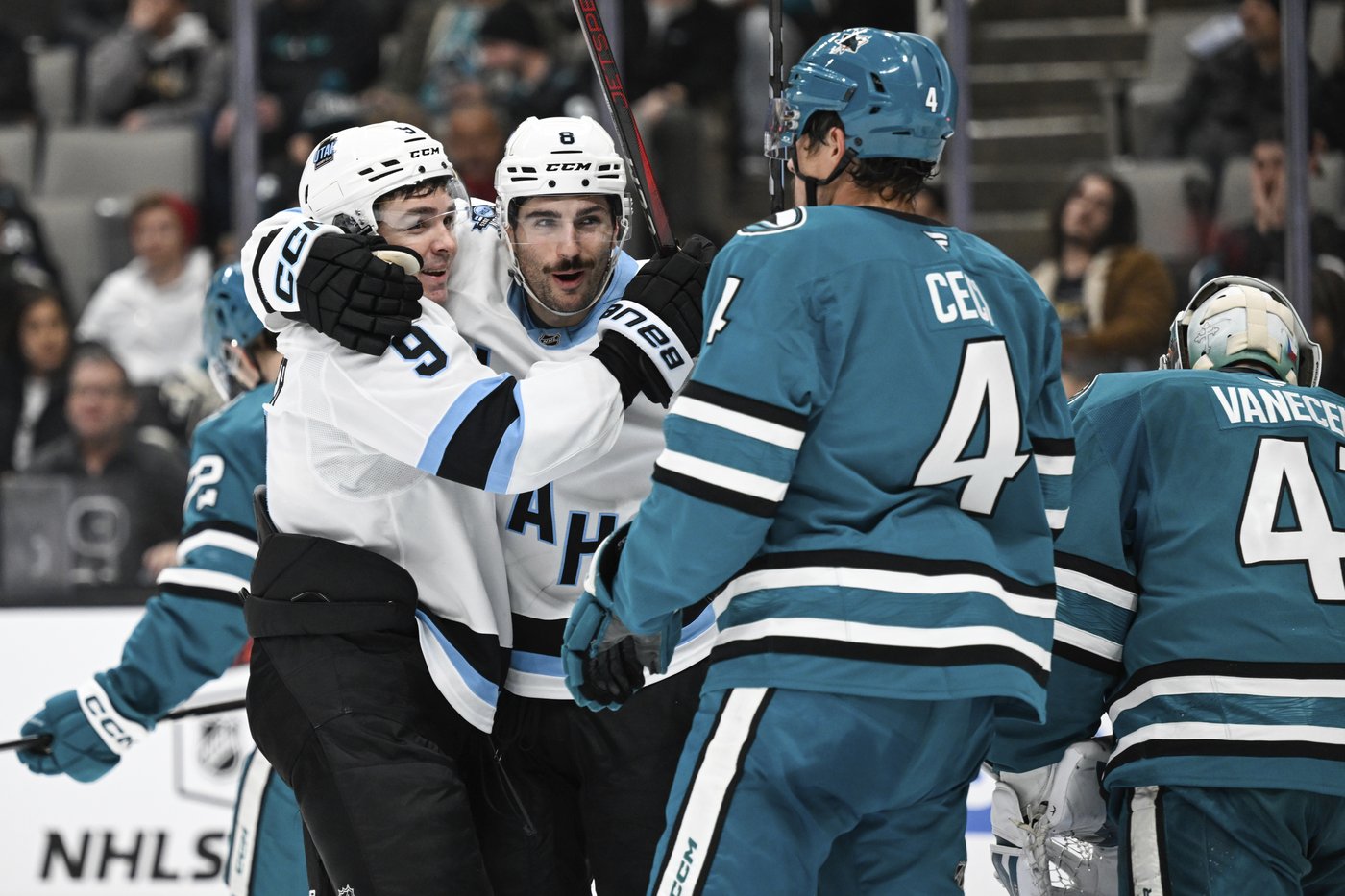 Keller scores power-play goal in the final minute to lift Utah past the Sharks, 4-3 | iNFOnews.ca