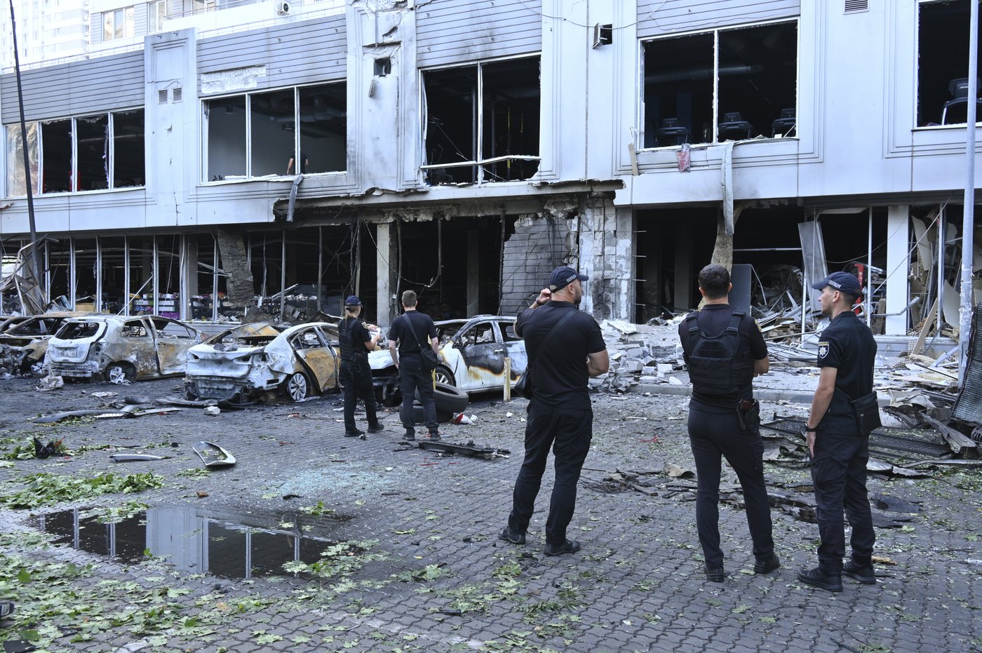 Russian attacks in Ukraine kill a child and wound 24 before planned direct peace talks | iNFOnews.ca Russian attacks in Ukraine kill a child and wound 24 before planned direct peace talks | iNFOnews.ca