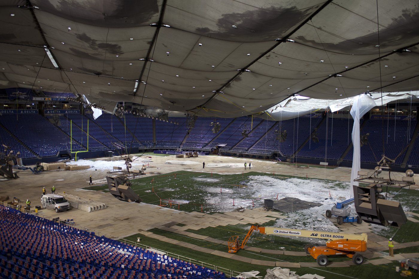 Tropicana Field shredded by Hurricane Milton is the latest sports venue damaged by weather | iNFOnews.ca Tropicana Field shredded by Hurricane Milton is the latest sports venue damaged by weather | iNFOnews.ca
