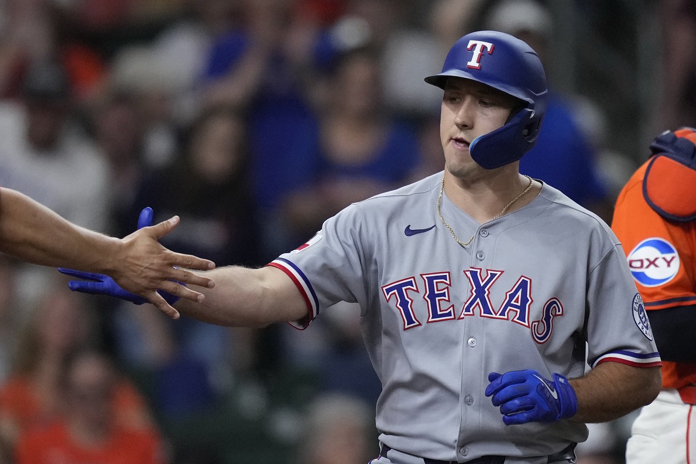 Wyatt Langford and Adolis García HRs help Rangers to a 7-3 victory over Astros | iNFOnews.ca