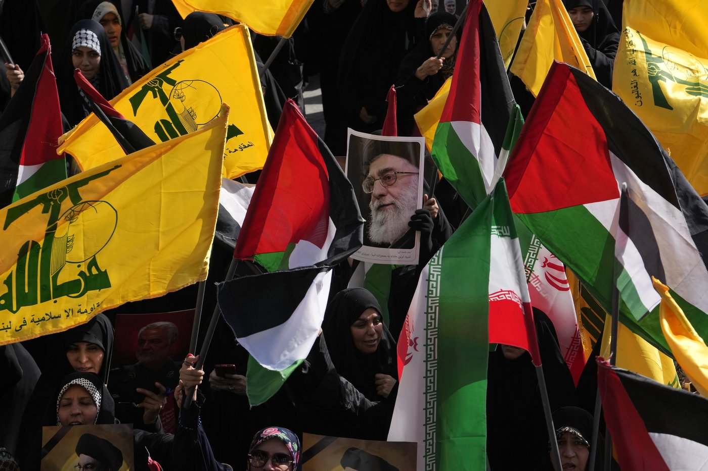 Middle East latest: UN ponders how to calm the conflict as Israel battles militants on two fronts | iNFOnews.ca