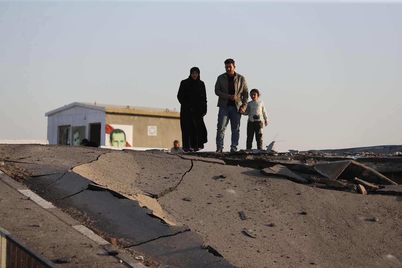 Destruction of Lebanon-Syria border crossings in Israeli airstrikes creates difficulties | iNFOnews.ca Destruction of Lebanon-Syria border crossings in Israeli airstrikes creates difficulties | iNFOnews.ca
