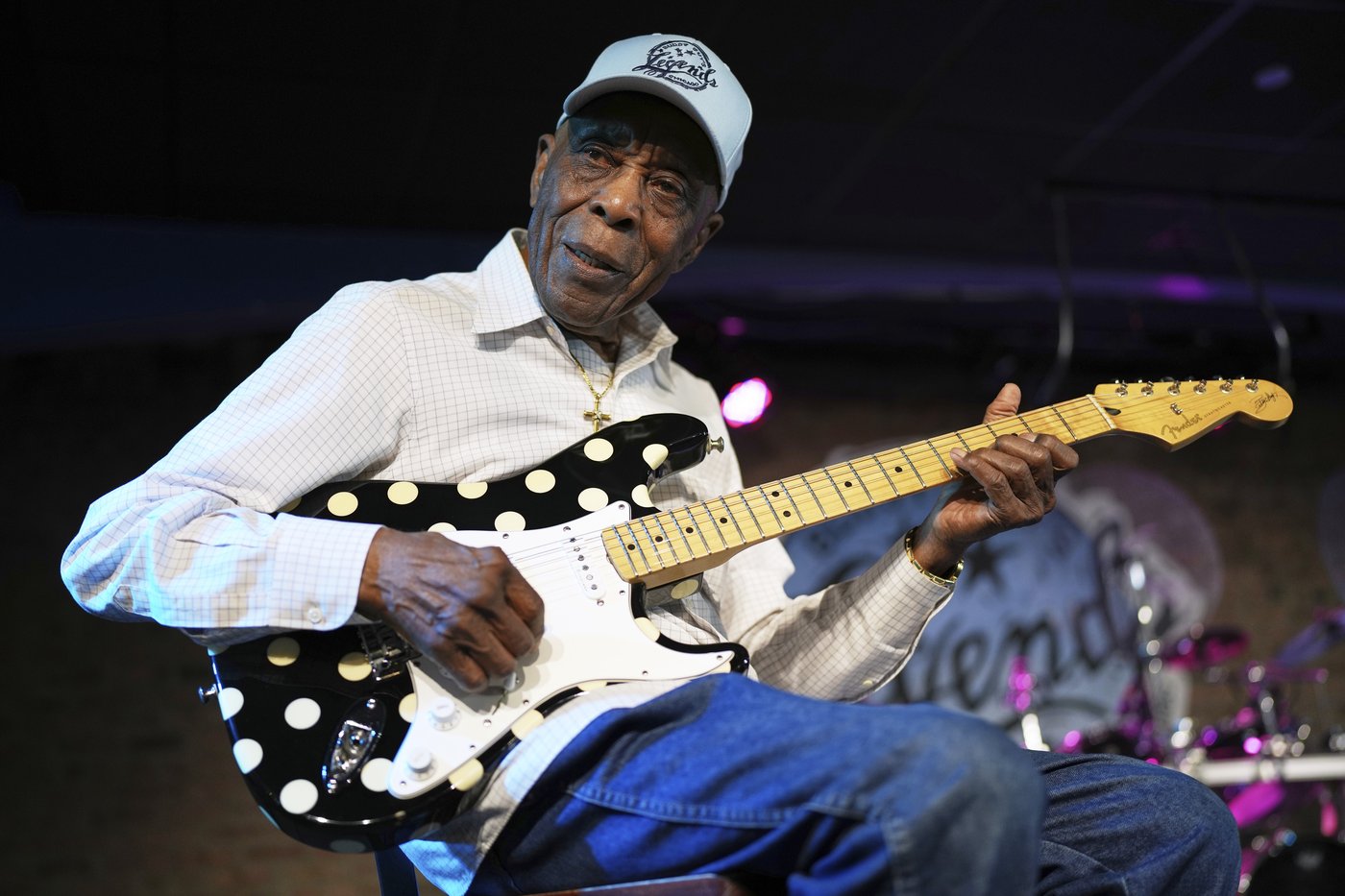 In 'Sinners' and his music, Buddy Guy is keeping the blues alive. It hasn't been easy | iNFOnews.ca
