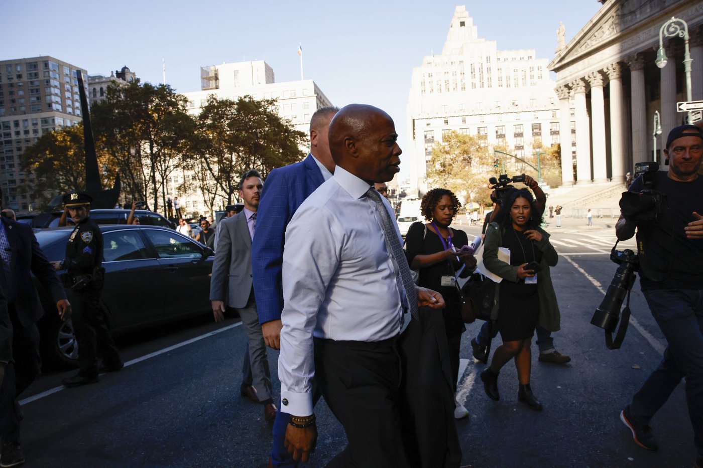 NYC Mayor Eric Adams gets April 2025 trial date as his lawyers fight to get bribery charge tossed | iNFOnews.ca