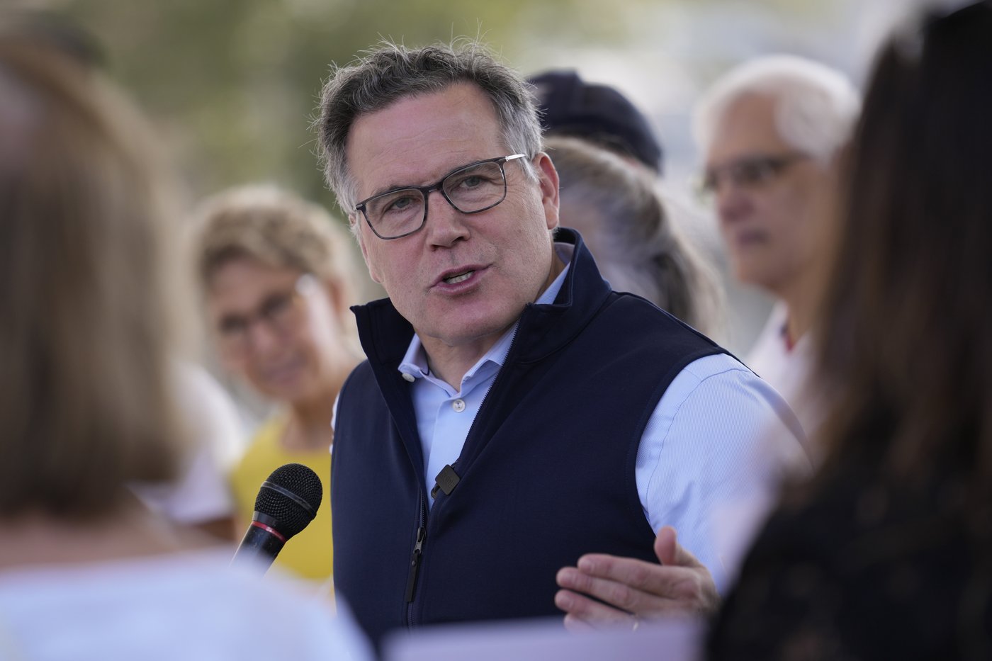 Pennsylvania Republican in key swing-state Senate race backs using military to fight fentanyl | iNFOnews.ca
