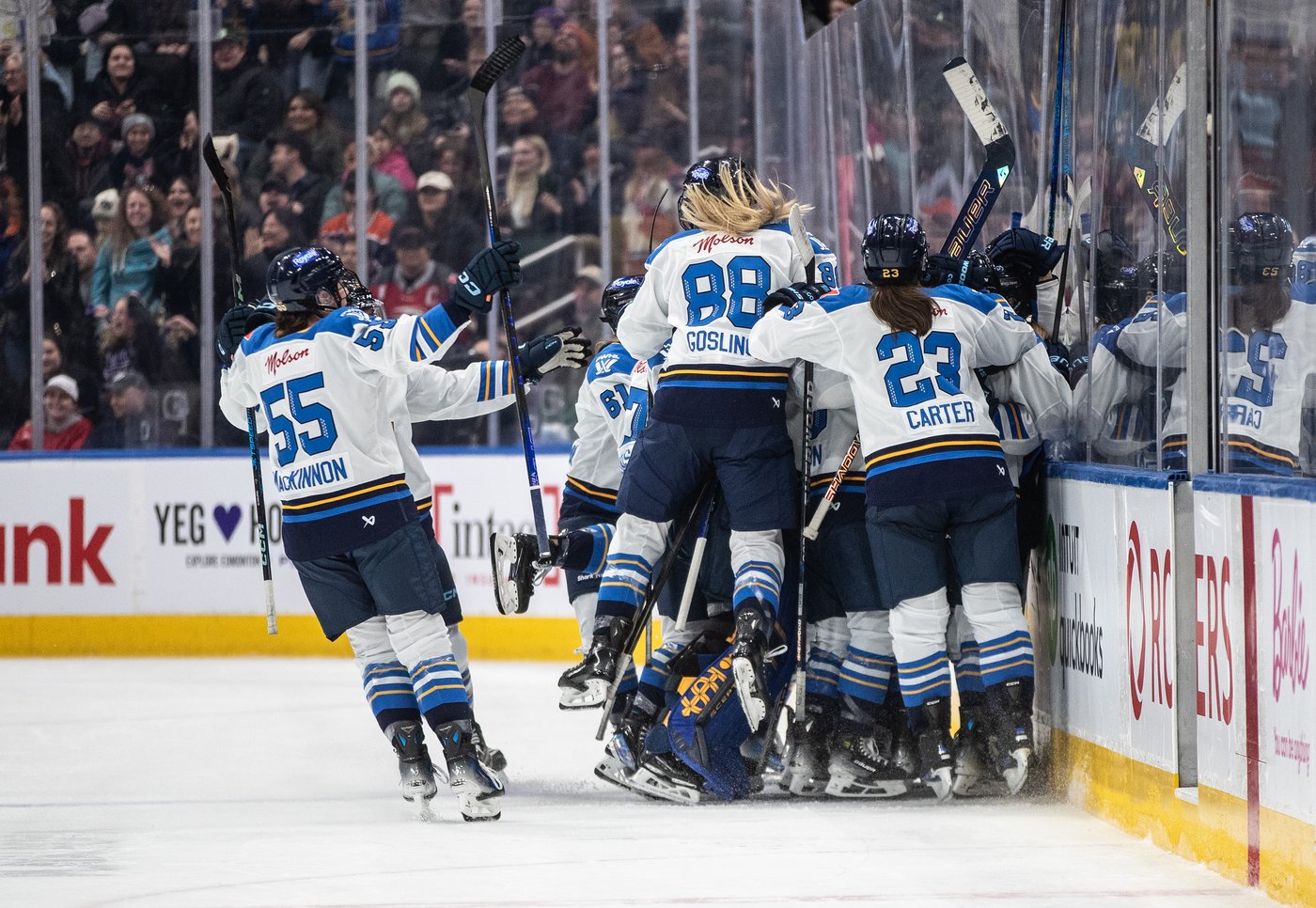 Watts, Kirk help Sceptres scrape out 3-2 OT win over Charge in Edmonton | iNFOnews.ca Watts, Kirk help Sceptres scrape out 3-2 OT win over Charge in Edmonton | iNFOnews.ca