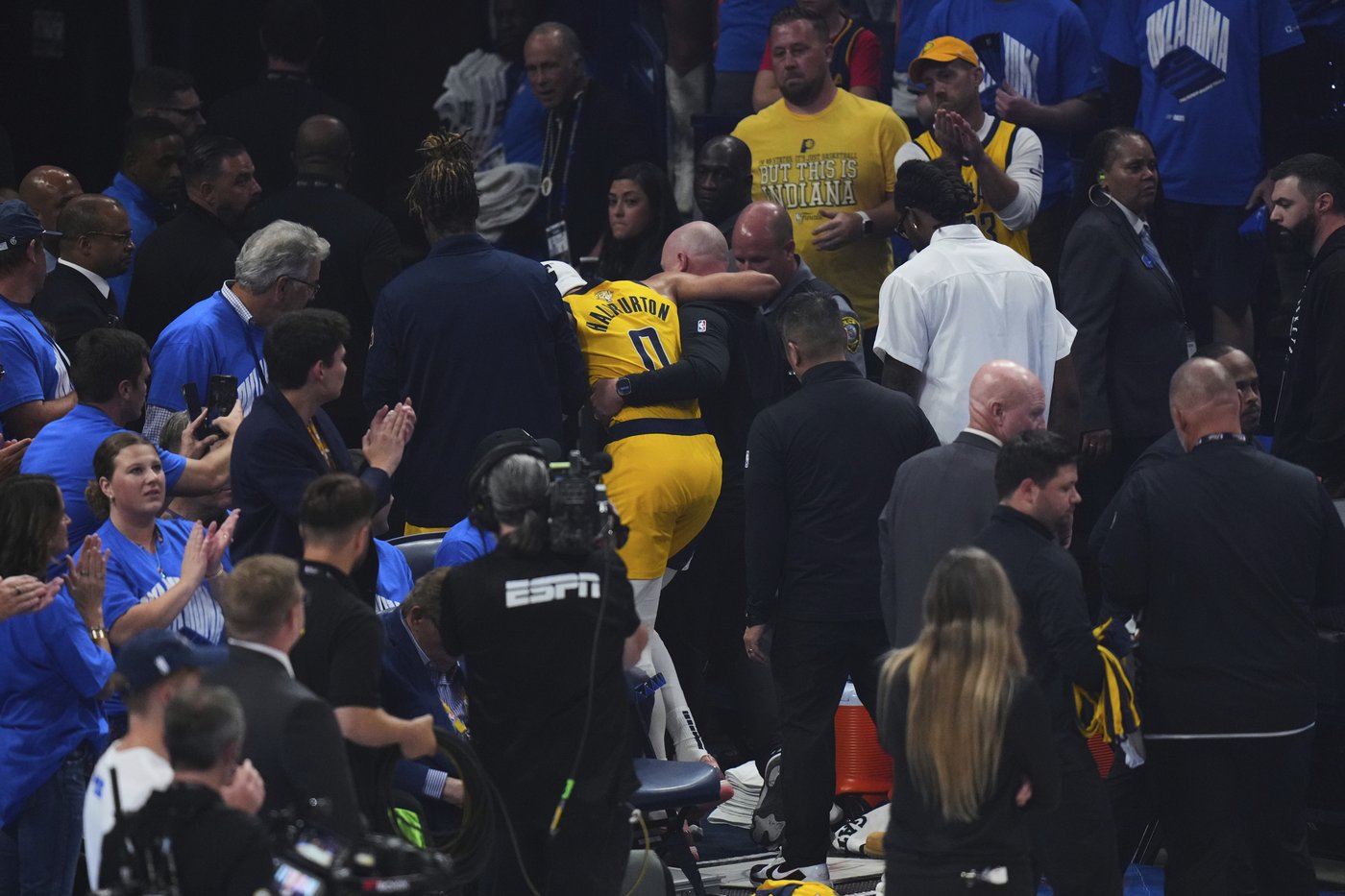 NBA Commissioner Adam Silver, in ESPN interview, says league taking serious look at Achilles tears | iNFOnews.ca