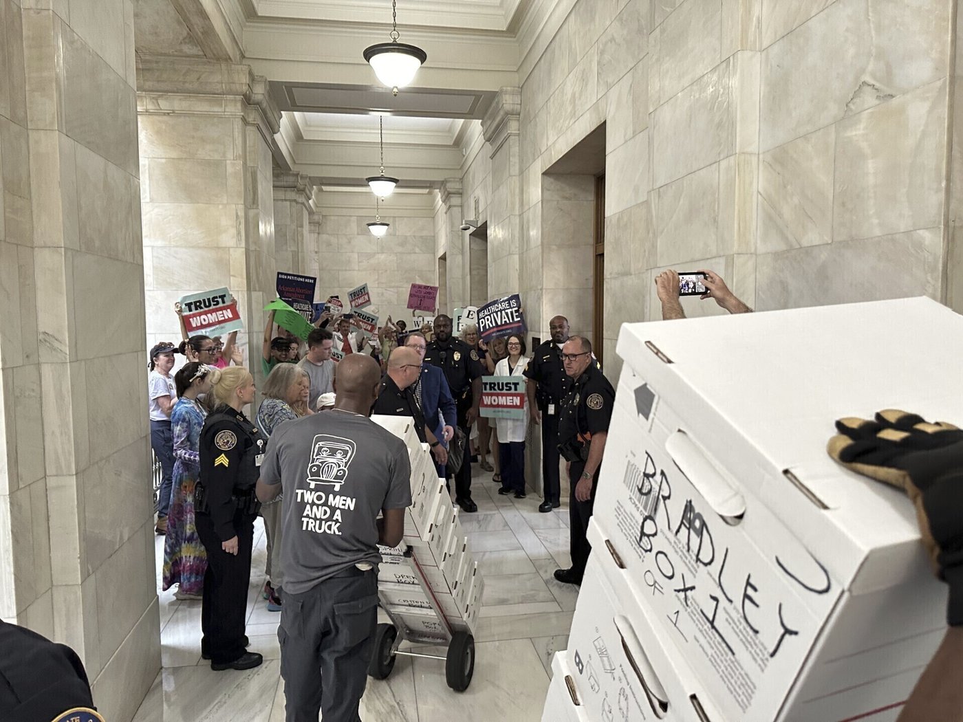 Arkansas chief justice election won't change conservative tilt of court, but will make history | iNFOnews.ca Arkansas chief justice election won't change conservative tilt of court, but will make history | iNFOnews.ca