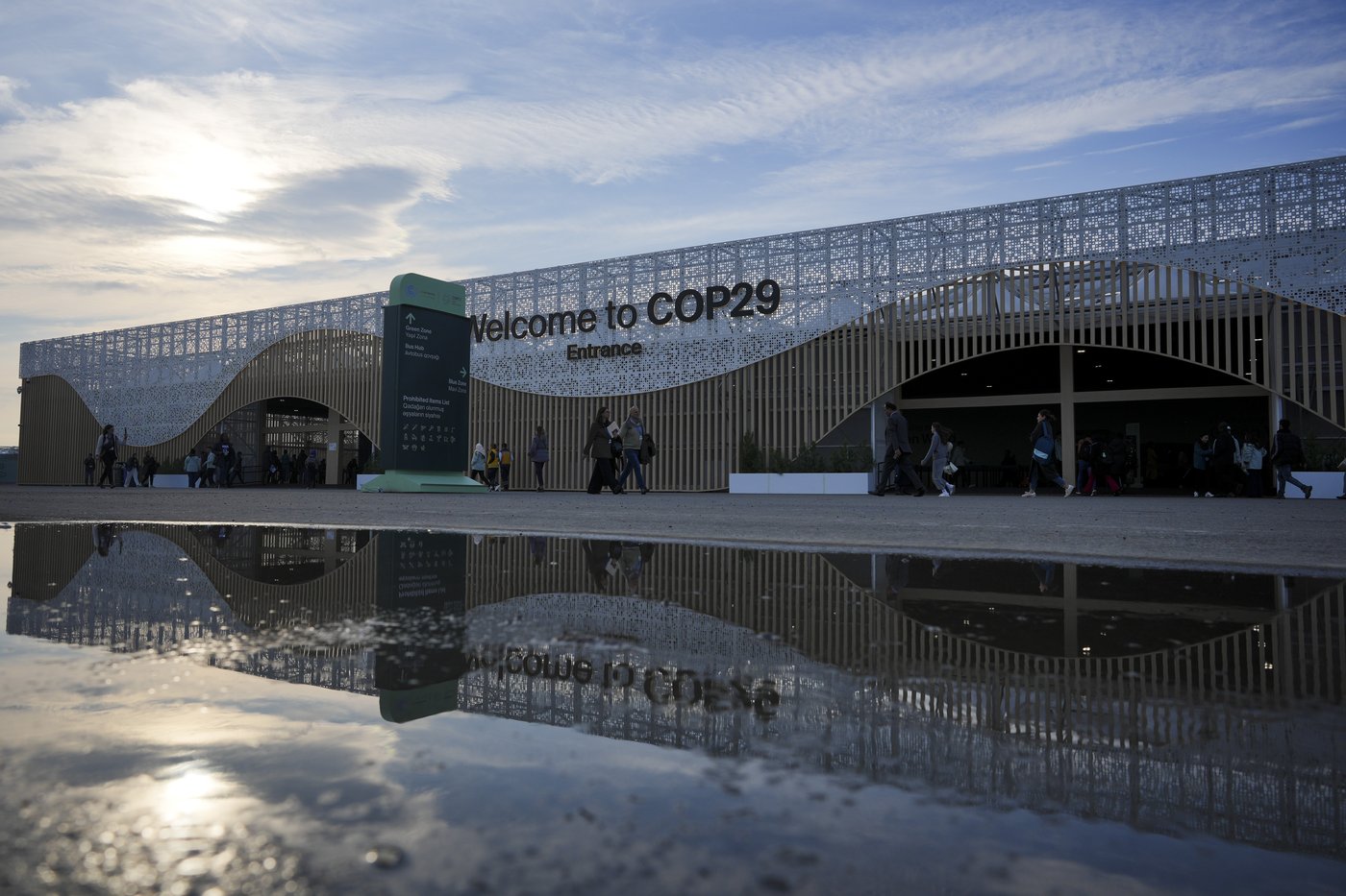 Protesters' biggest day expected at UN climate talks, where progress is slow | iNFOnews.ca Protesters' biggest day expected at UN climate talks, where progress is slow | iNFOnews.ca