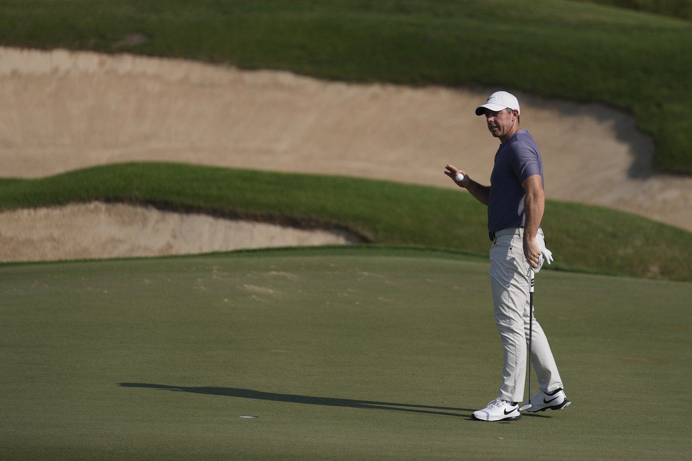 Paul Waring shoots 61 in Abu Dhabi to set 36-hole record on European tour with 19-under par | iNFOnews.ca Paul Waring shoots 61 in Abu Dhabi to set 36-hole record on European tour with 19-under par | iNFOnews.ca