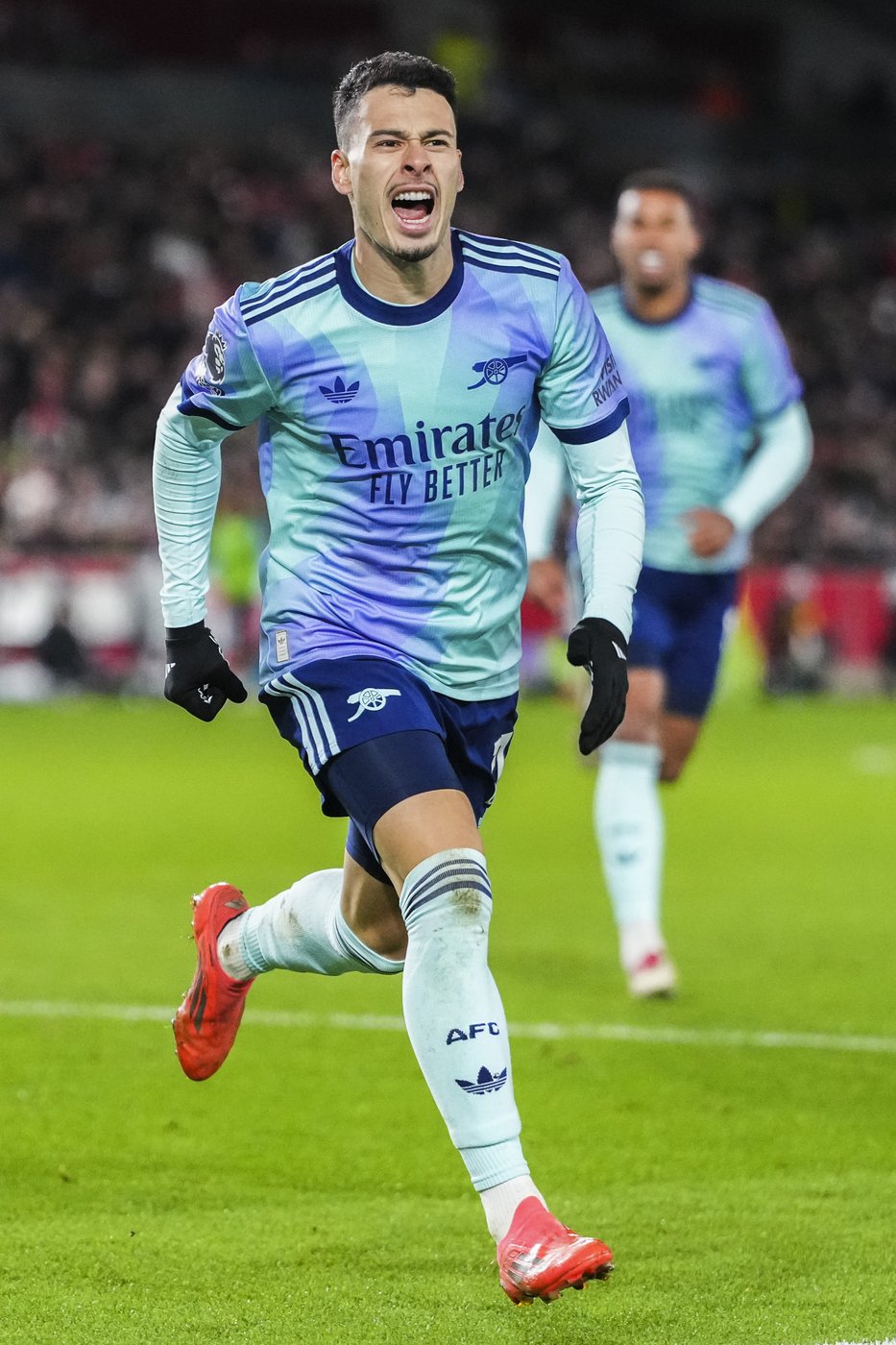 Arsenal moves up to 2nd place in Premier League with 3-1 win over Brentford | iNFOnews.ca Arsenal moves up to 2nd place in Premier League with 3-1 win over Brentford | iNFOnews.ca