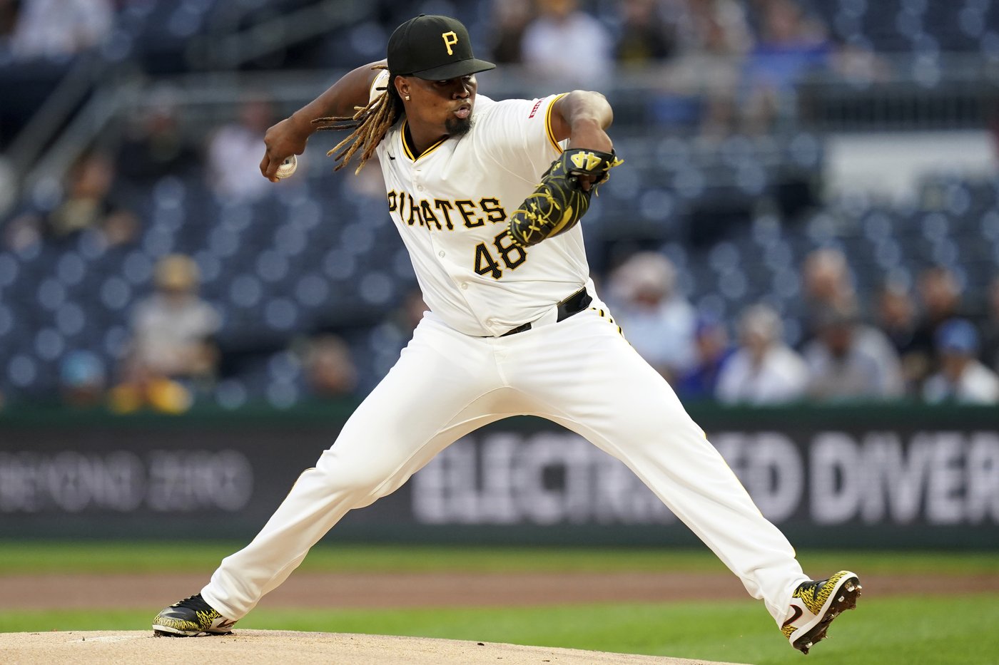 Ortiz pitches seven strong innings as Pirates cool off NL Central champion Brewers 2-1 | iNFOnews.ca Ortiz pitches seven strong innings as Pirates cool off NL Central champion Brewers 2-1 | iNFOnews.ca