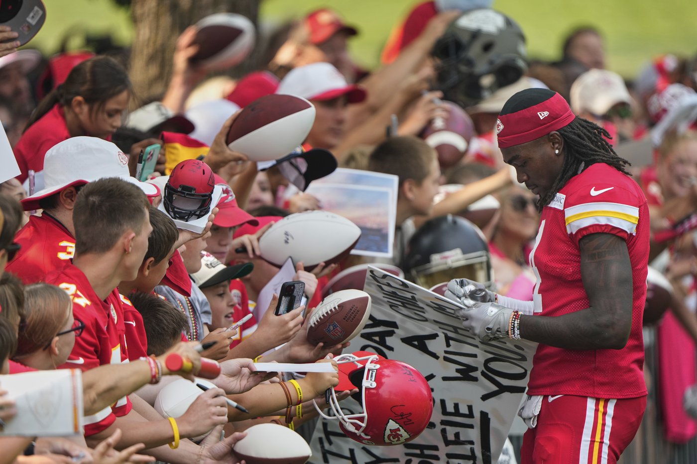 Chiefs' Rashee Rice says he has 'completely changed' after causing dangerous crash on Dallas highway | iNFOnews.ca