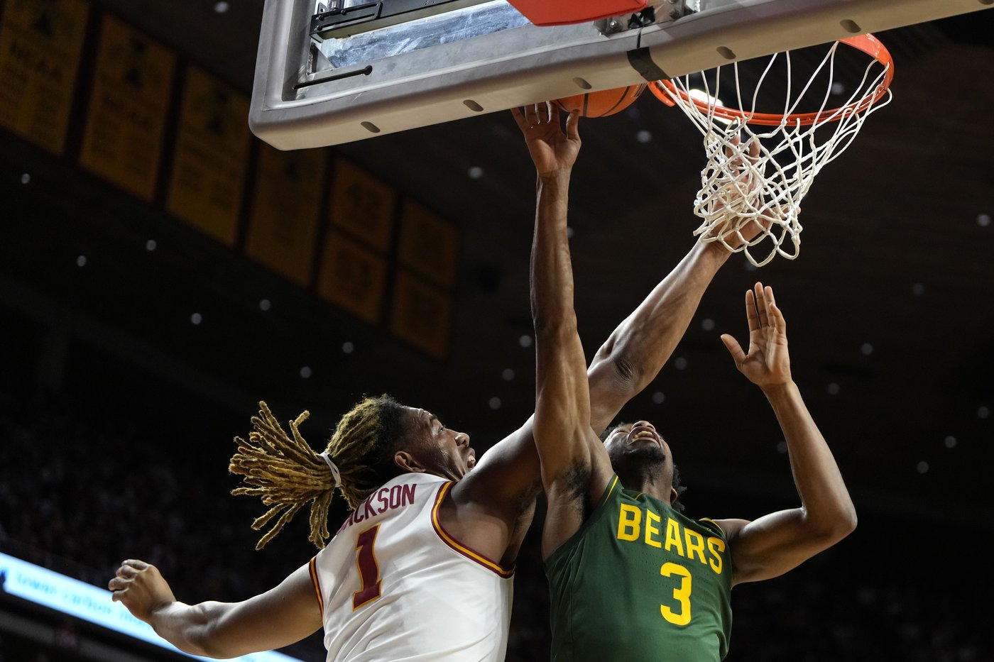 No. 3 Iowa State rolls past No. 25 Baylor 74-55 and extends its winning streak to 9 games | iNFOnews.ca