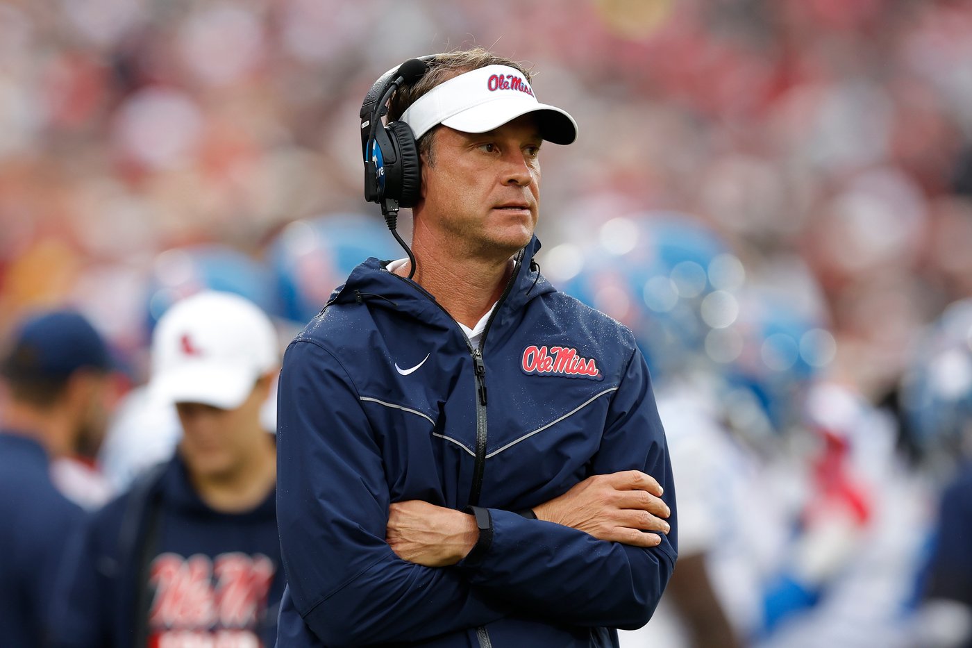 Lane Kiffin to the Swamp? The buzz surrounding the Ole Miss coach creates a subplot to the game | iNFOnews.ca