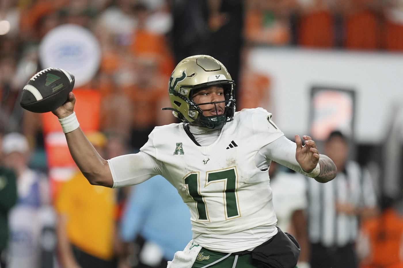 Carson Beck, Mark Fletcher Jr. lead the way as No. 5 Miami rolls past No. 18 USF, 49-12 | iNFOnews.ca Carson Beck, Mark Fletcher Jr. lead the way as No. 5 Miami rolls past No. 18 USF, 49-12 | iNFOnews.ca