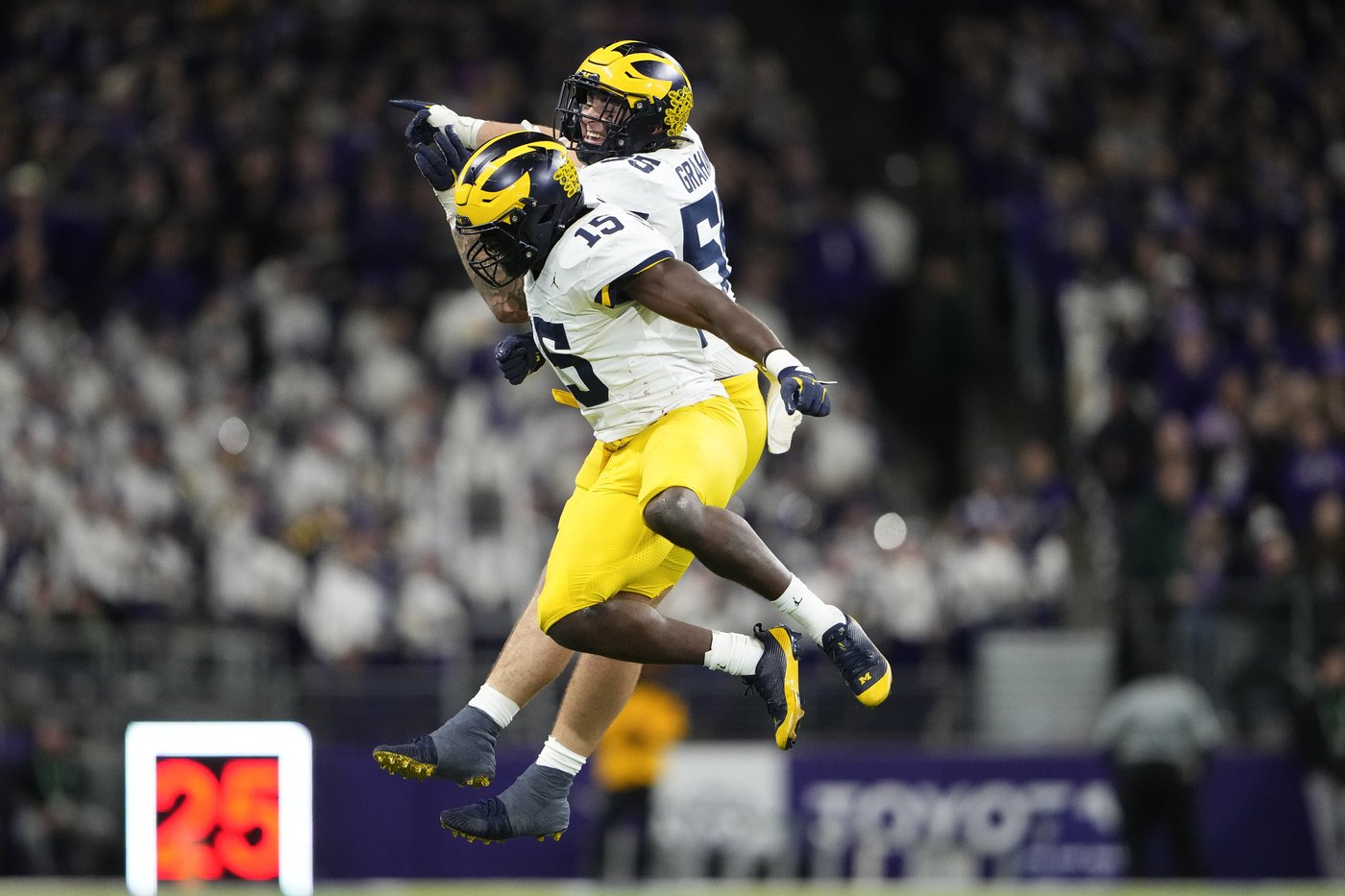 Big Ten slate features Nebraska-Indiana showdown plus rare Top 25 matchup at Illinois | iNFOnews.ca