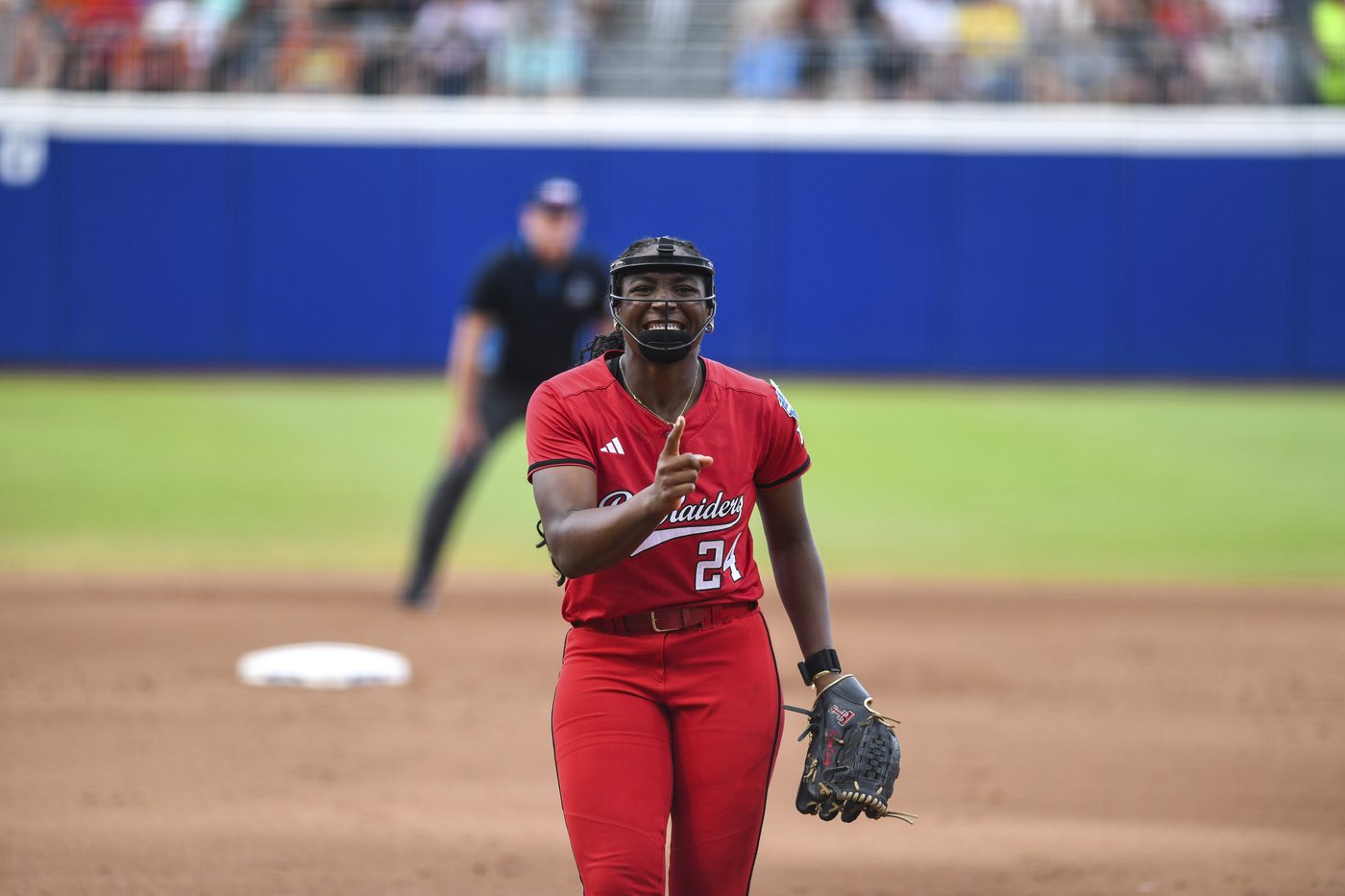 Texas Tech's NiJaree Canady breaks down after heavy pitching load in Women's College World Series | iNFOnews.ca Texas Tech's NiJaree Canady breaks down after heavy pitching load in Women's College World Series | iNFOnews.ca