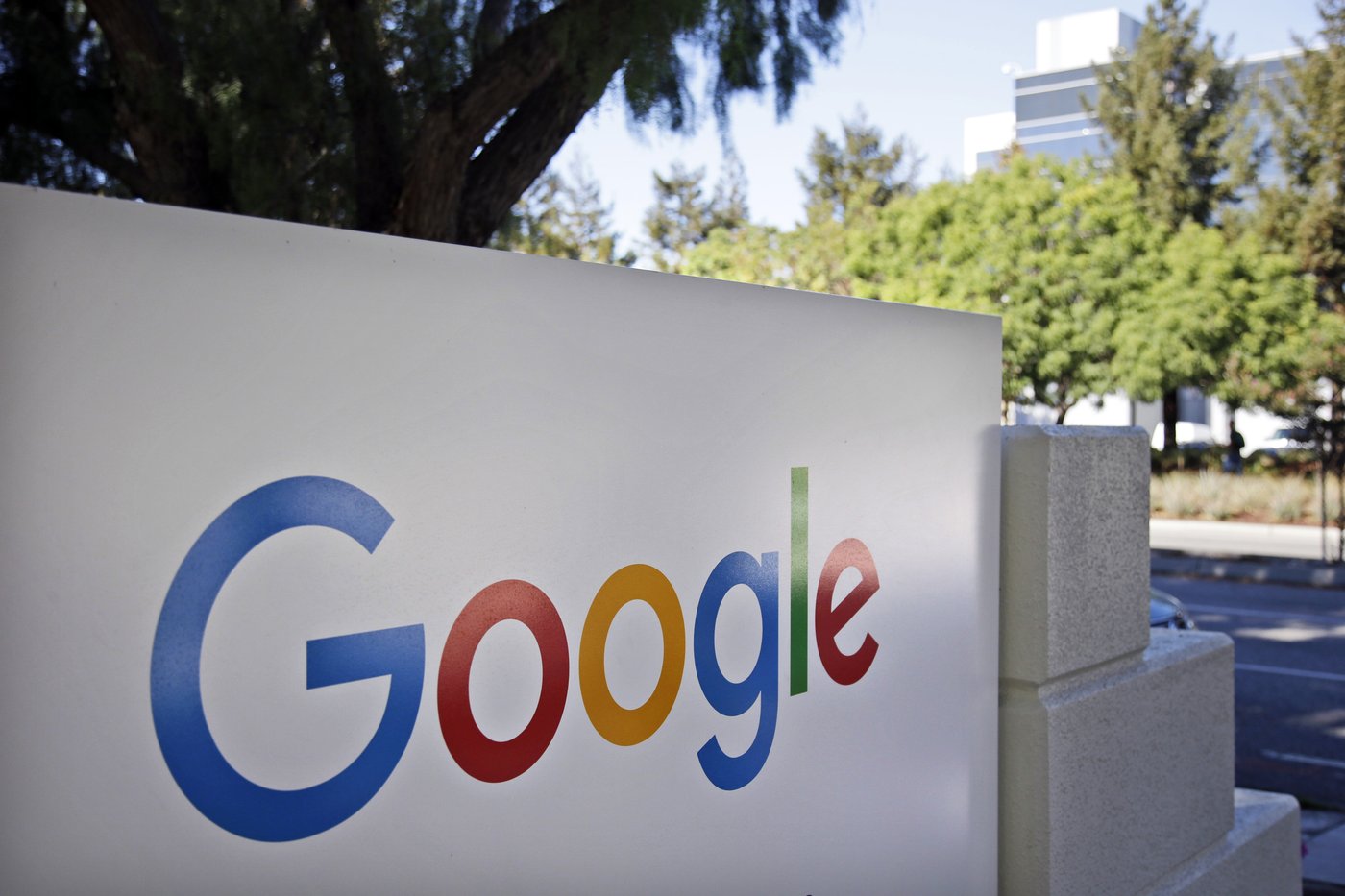 Google exempt from Online News Act for five years, must pay news outlets $100M: CRTC | iNFOnews.ca
