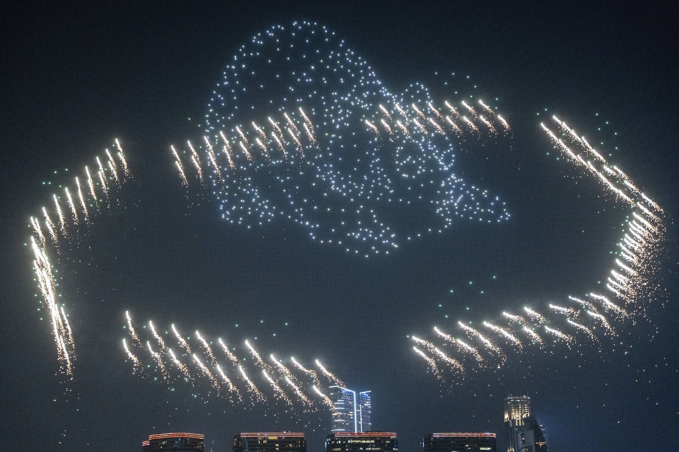 Hundreds gathered in Hong Kong for the city's first pyrotechnics drone show | iNFOnews.ca