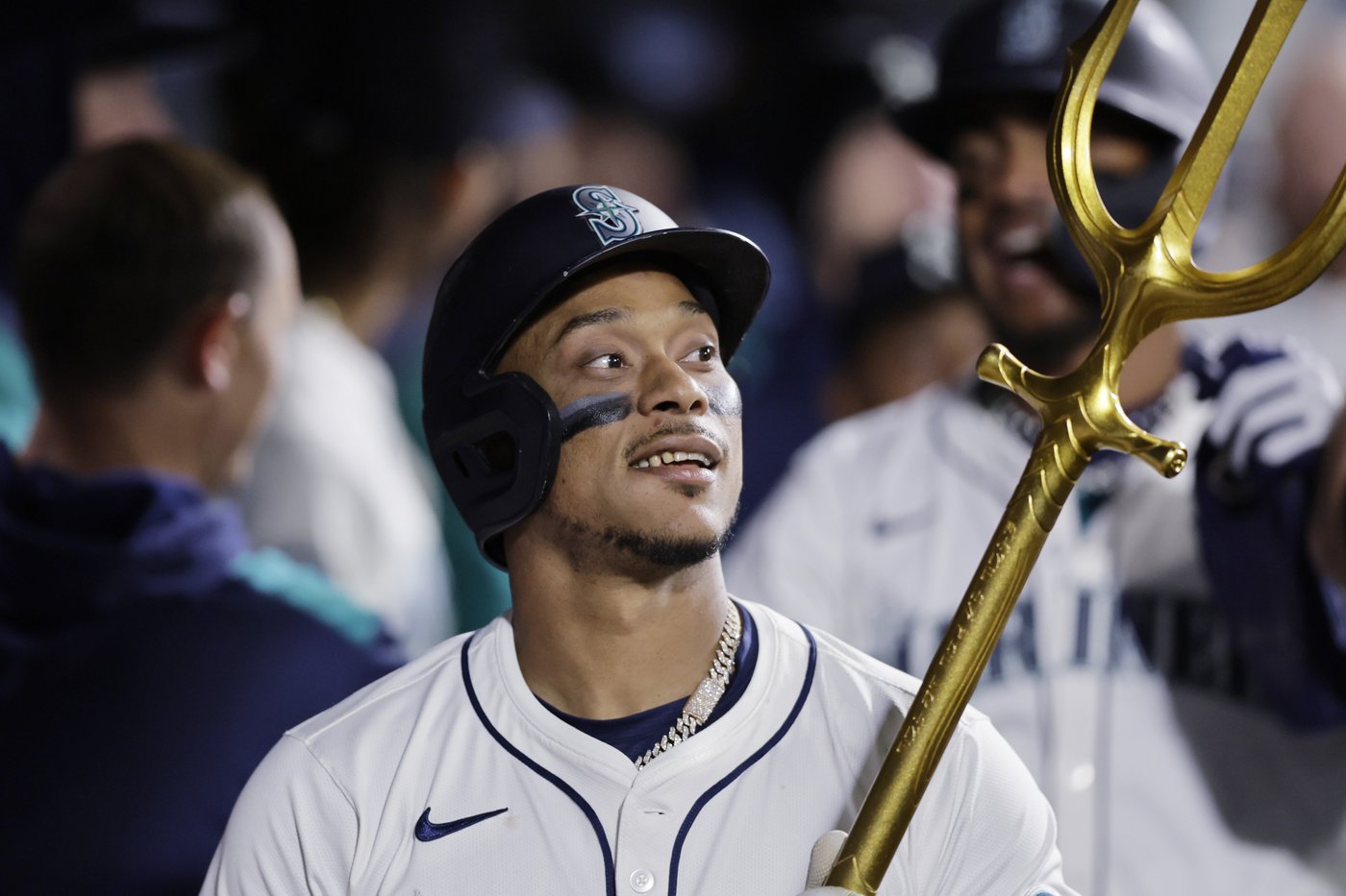 Sizzling-hot Jorge Polanco is propelling the resurgent Mariners offense | iNFOnews.ca