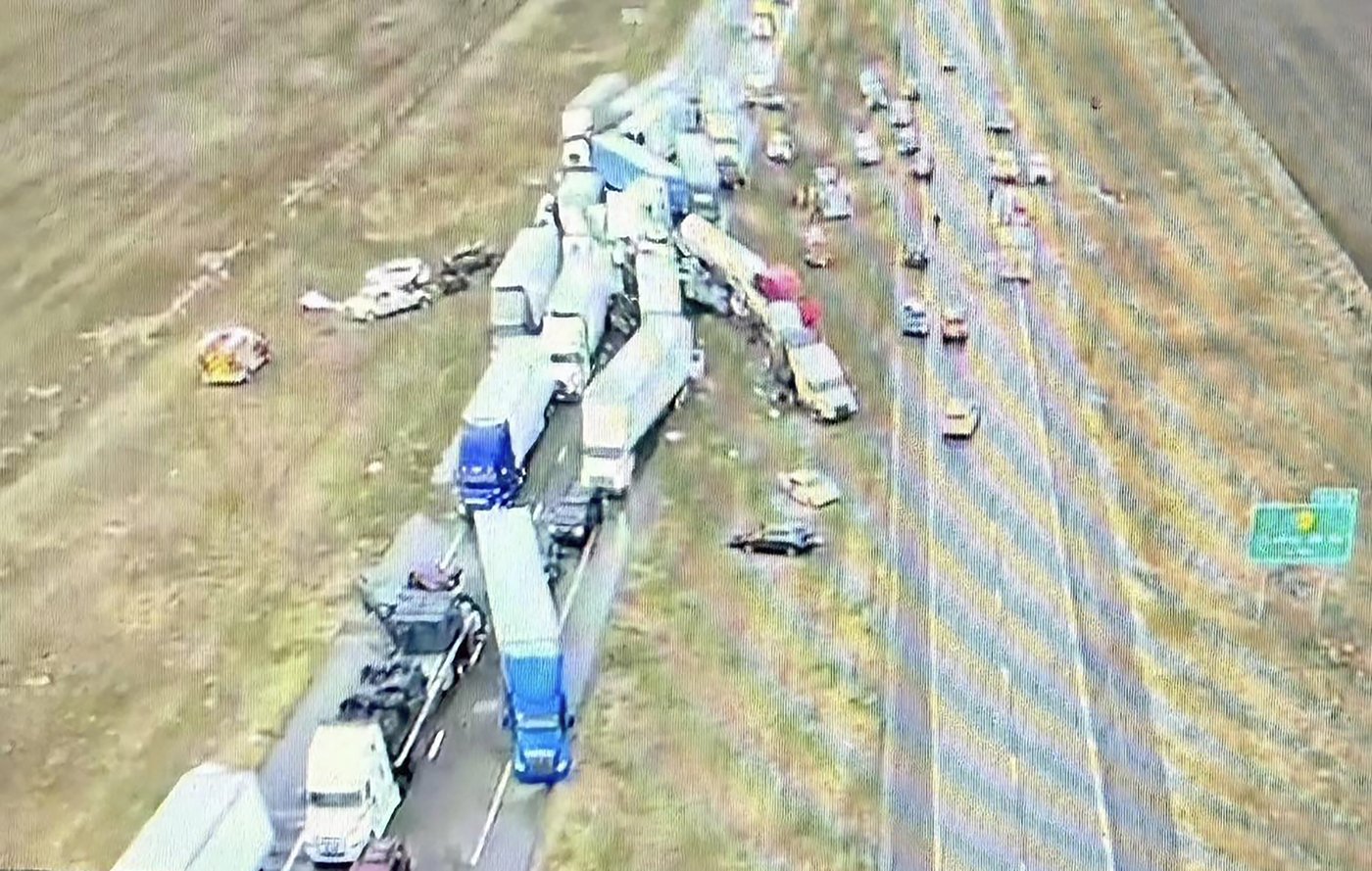 A highway pileup in western Kansas shows how dust storms can turn deadly | iNFOnews.ca