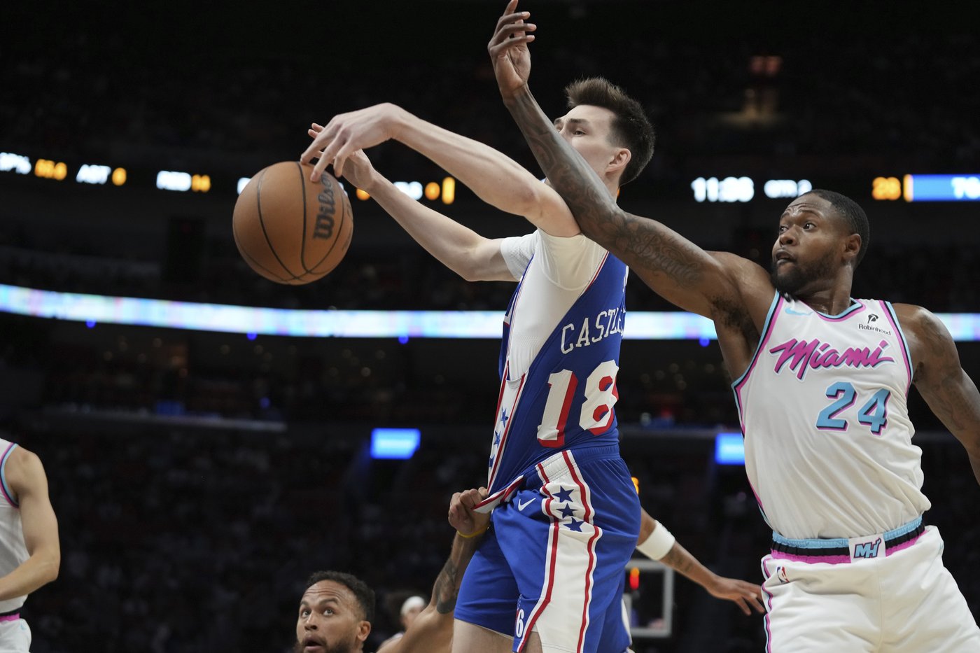 Robinson scores 21, Herro adds 20 and Heat rally late to beat 76ers 117-105 | iNFOnews.ca