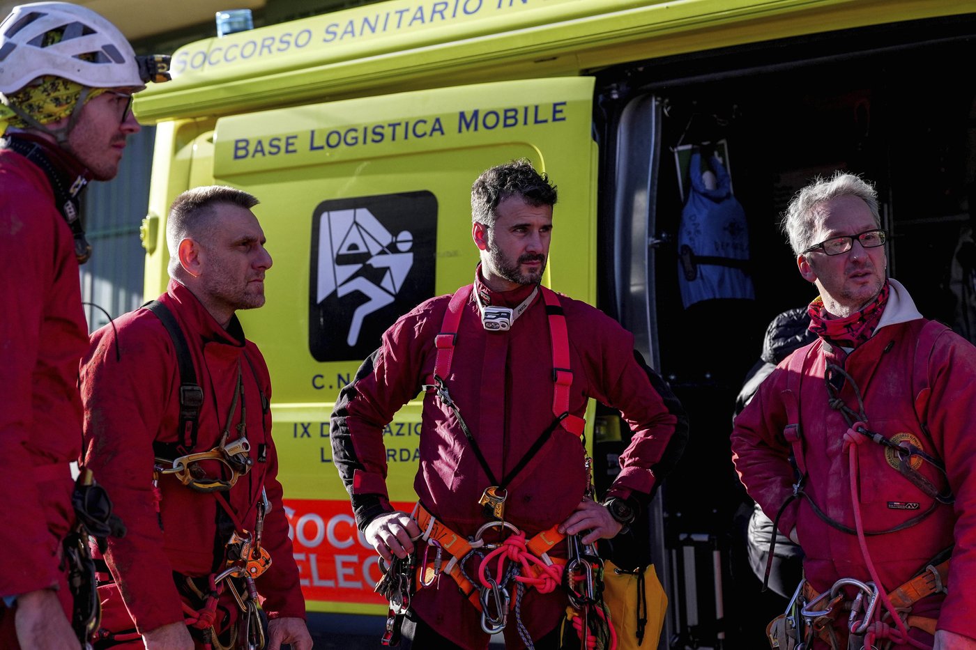 Rescuers in Italy working to free cave explorer trapped underground | iNFOnews.ca
