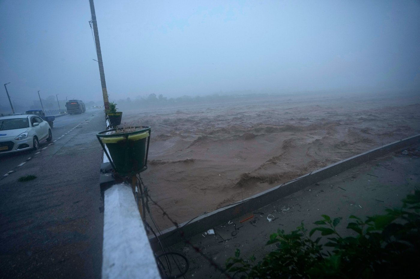 Photos show the effects of flooding in Kashmir after weeks of intense rain in the region | iNFOnews.ca
