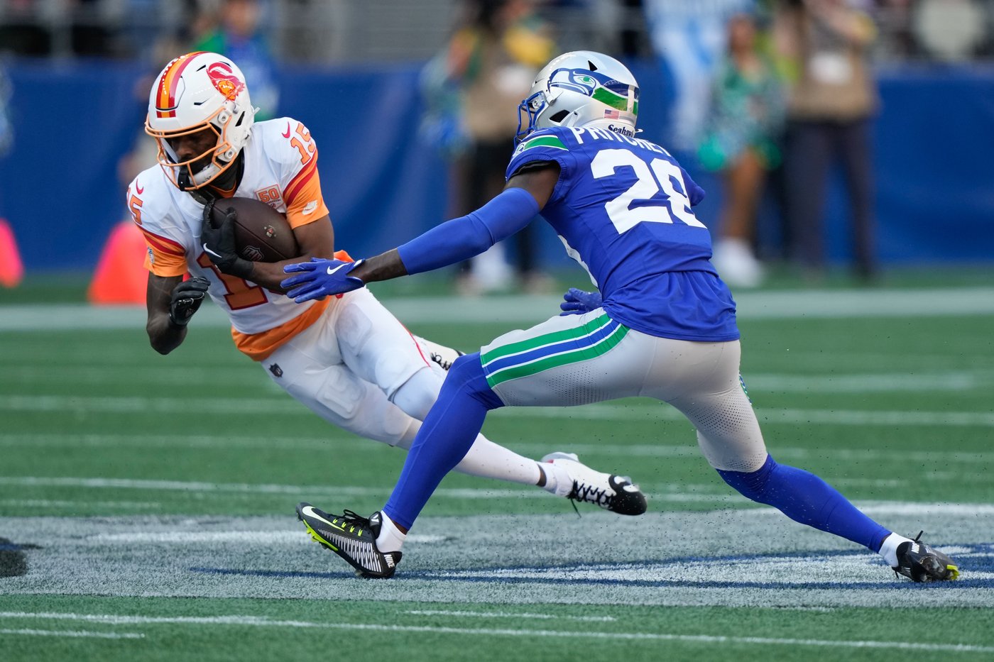 Seahawks’ defensive depth being challenged as injuries stack up | iNFOnews.ca