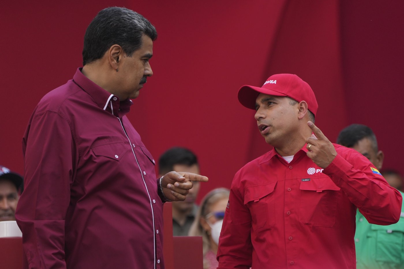Venezuela arrests a former oil czar and accuses him of working with the US to undermine the industry | iNFOnews.ca