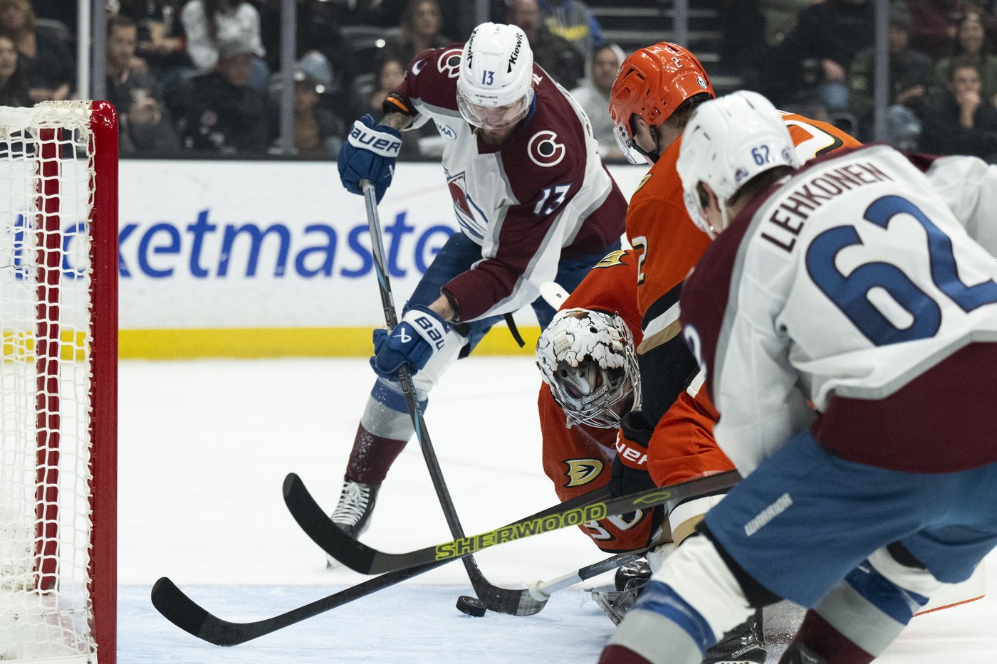 Makar, Avalanche continue special teams success in 4-2 win over Ducks | iNFOnews.ca Makar, Avalanche continue special teams success in 4-2 win over Ducks | iNFOnews.ca