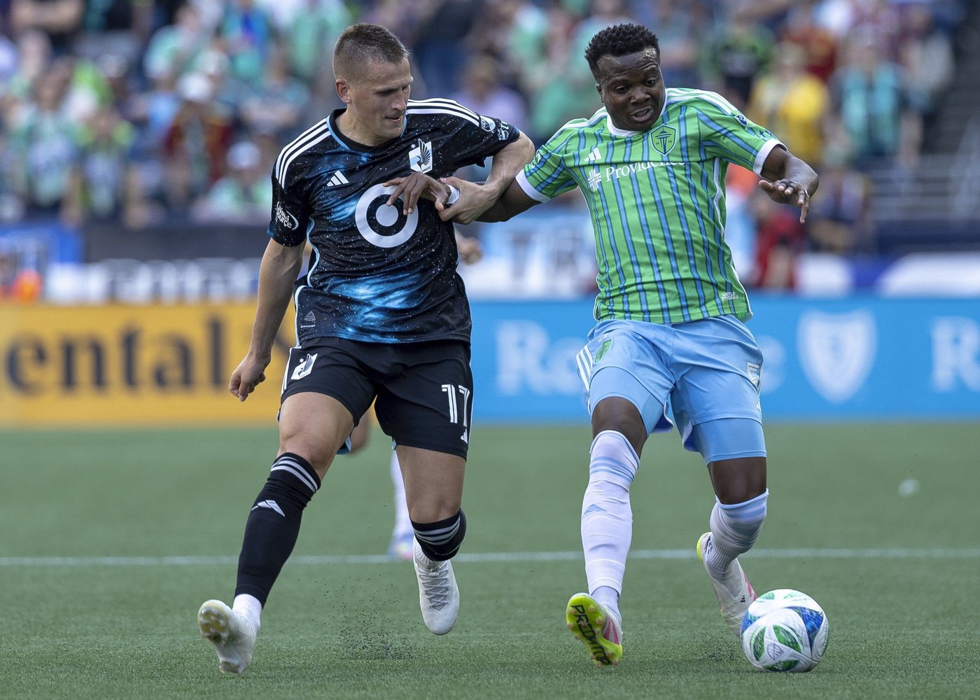 Seattle Sounders players wear T-shirts to protest Club World Cup prize money distribution | iNFOnews.ca