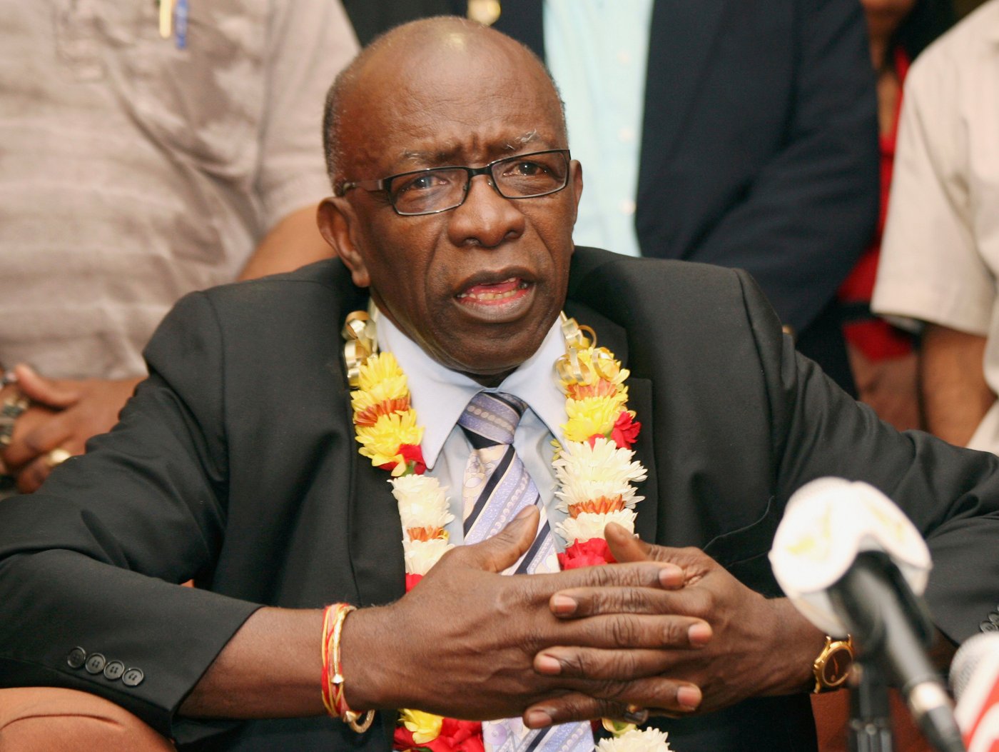 A court in Trinidad blocks extradition of former FIFA vice president Jack Warner to the US | iNFOnews.ca