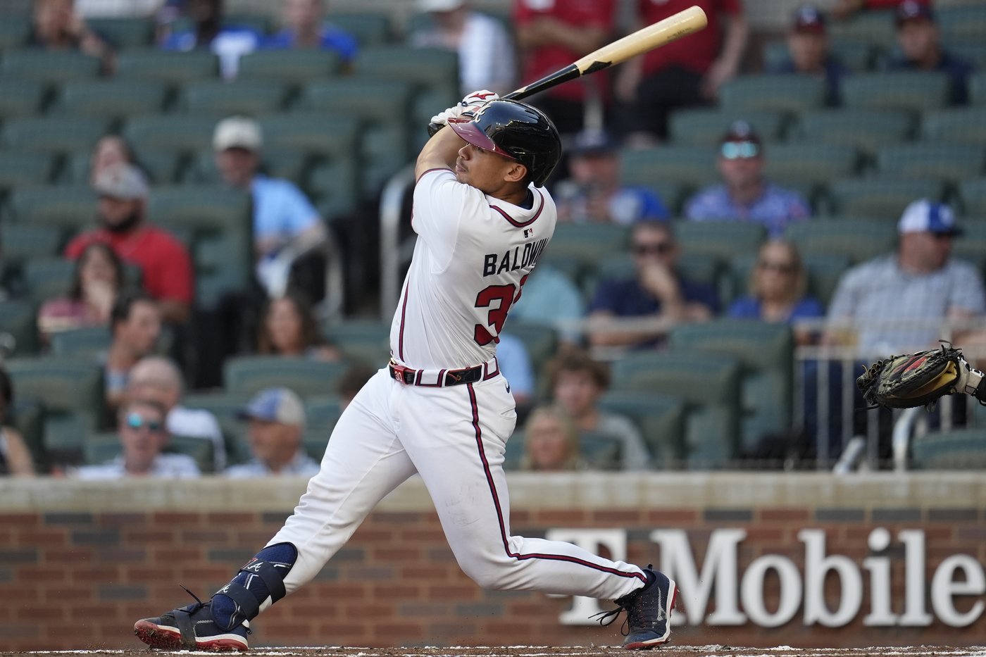 Baldwin and Ozuna power Braves to 8-6 comeback win over Marlins | iNFOnews.ca