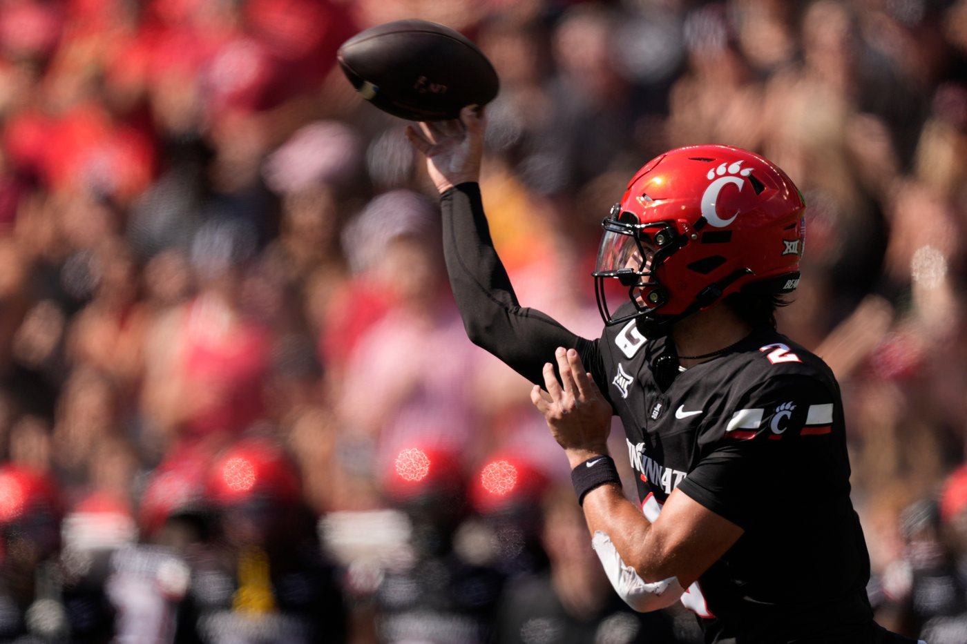 No. 24 Cincinnati is the surprise team in Big 12 midseason awards after 5-game winning streak | iNFOnews.ca No. 24 Cincinnati is the surprise team in Big 12 midseason awards after 5-game winning streak | iNFOnews.ca