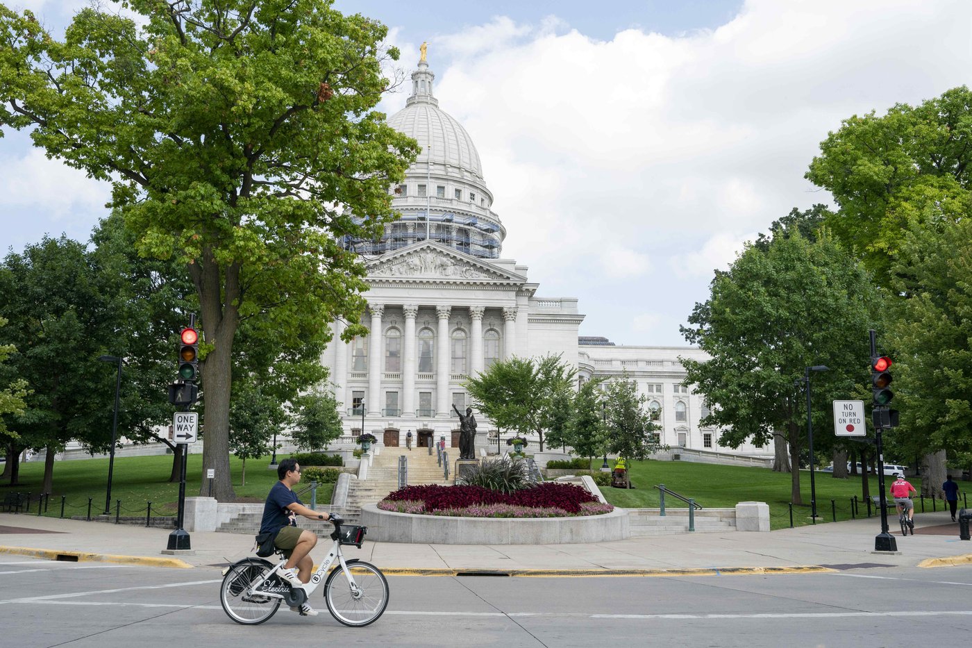 AP Decision Notes: What to expect in Wisconsin's spring primary | iNFOnews.ca AP Decision Notes: What to expect in Wisconsin's spring primary | iNFOnews.ca