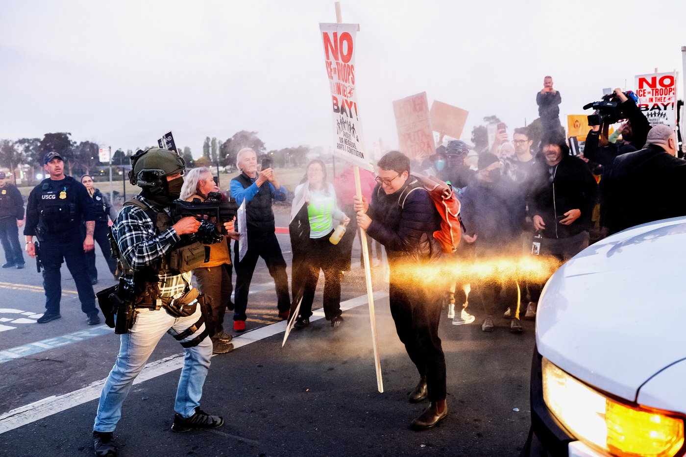 Photos of protesters pushing back on Trump’s plan to surge federal troops to San Francisco | iNFOnews.ca