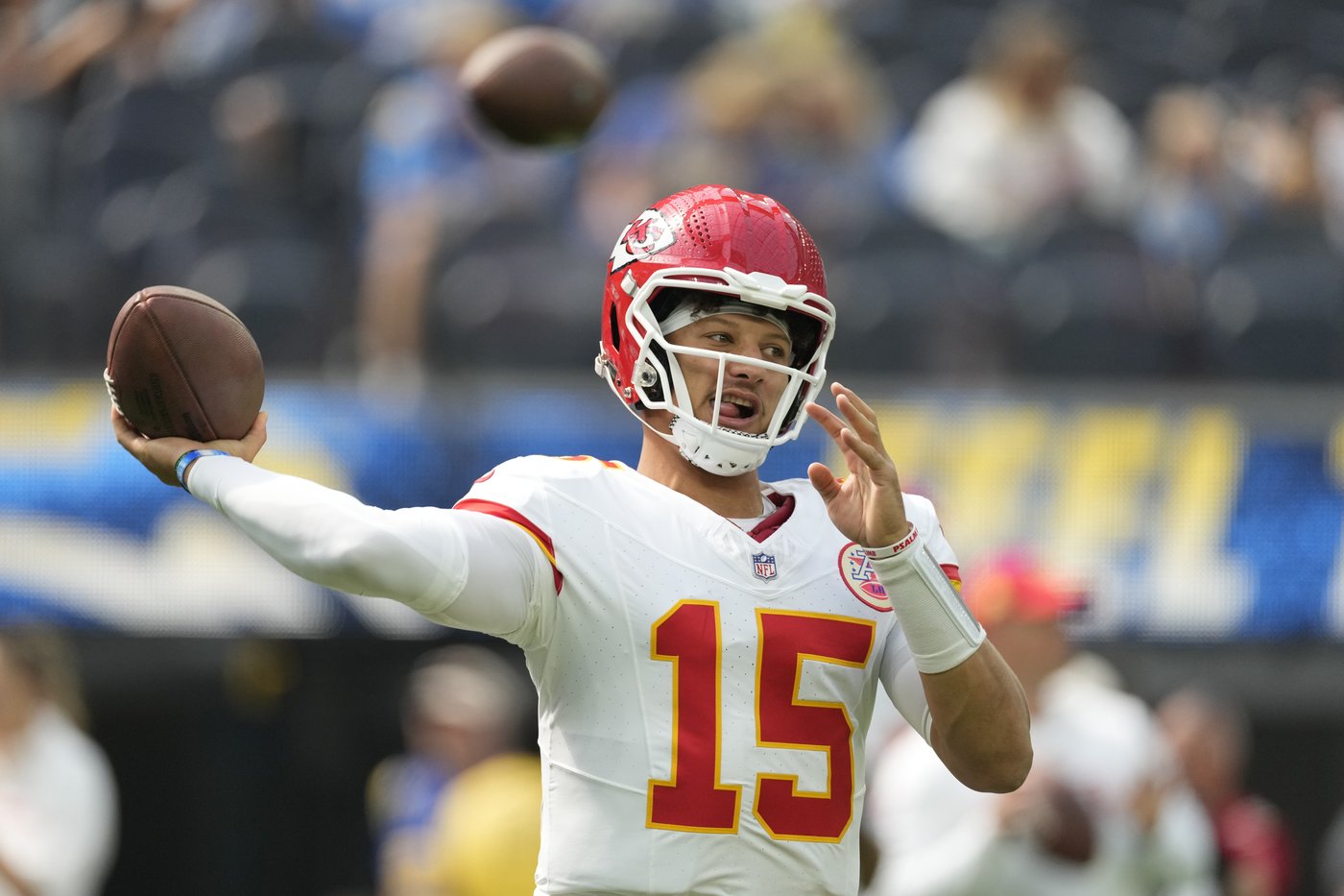Patrick Mahomes and Bobby Witt Jr. come from shared backgrounds. Both have KC teams chasing titles | iNFOnews.ca Patrick Mahomes and Bobby Witt Jr. come from shared backgrounds. Both have KC teams chasing titles | iNFOnews.ca