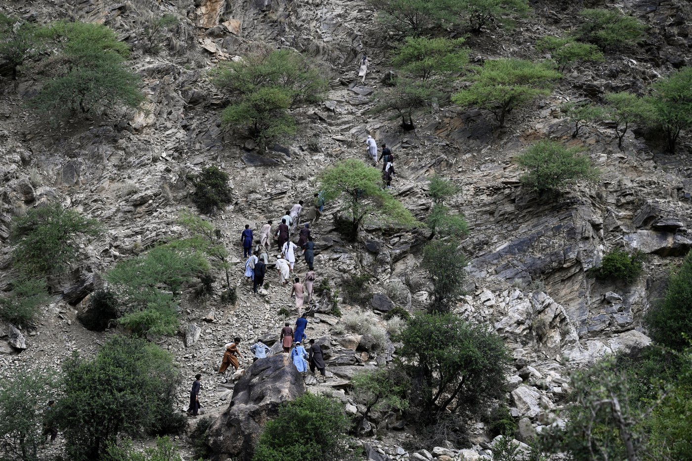 Death toll from Afghan earthquake jumps to more than 2,200 as aid agencies plead for funds | iNFOnews.ca