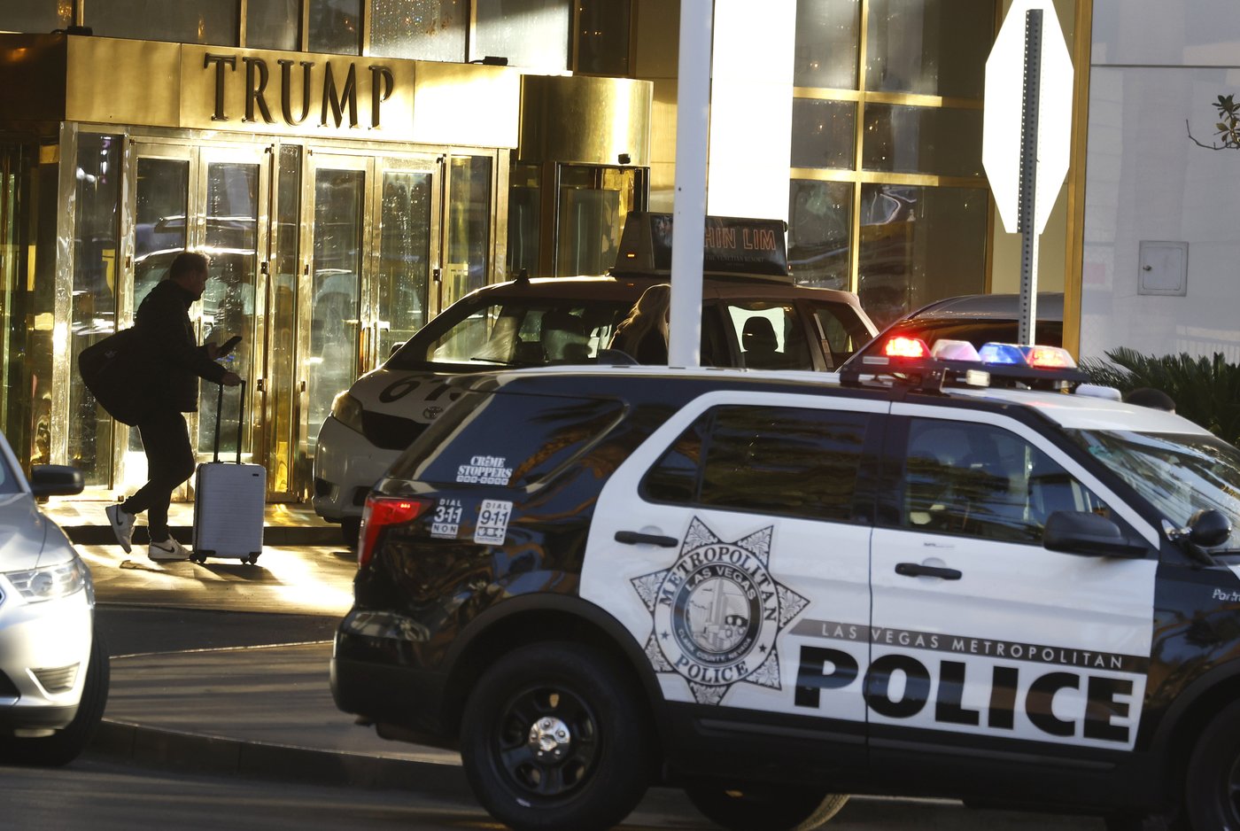 Soldier shot self in head before Cybertruck exploded outside Trump's Las Vegas hotel, officials say | iNFOnews.ca Soldier shot self in head before Cybertruck exploded outside Trump's Las Vegas hotel, officials say | iNFOnews.ca