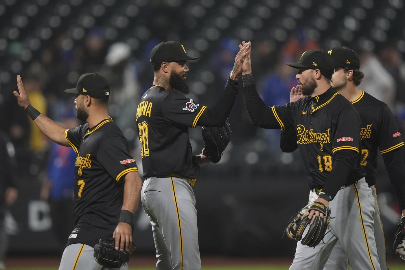 Pirates hit 2 homers off Holmes and blank Mets 4-0 to prevent 3-game sweep | iNFOnews.ca Pirates hit 2 homers off Holmes and blank Mets 4-0 to prevent 3-game sweep | iNFOnews.ca