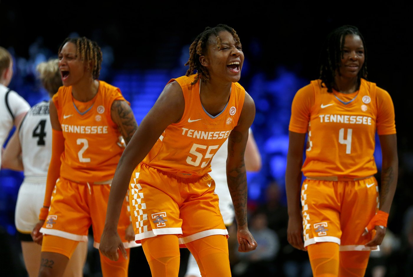 Tennessee's fast-paced pressing style leads the Lady Vols into the AP women's Top 25 | iNFOnews.ca