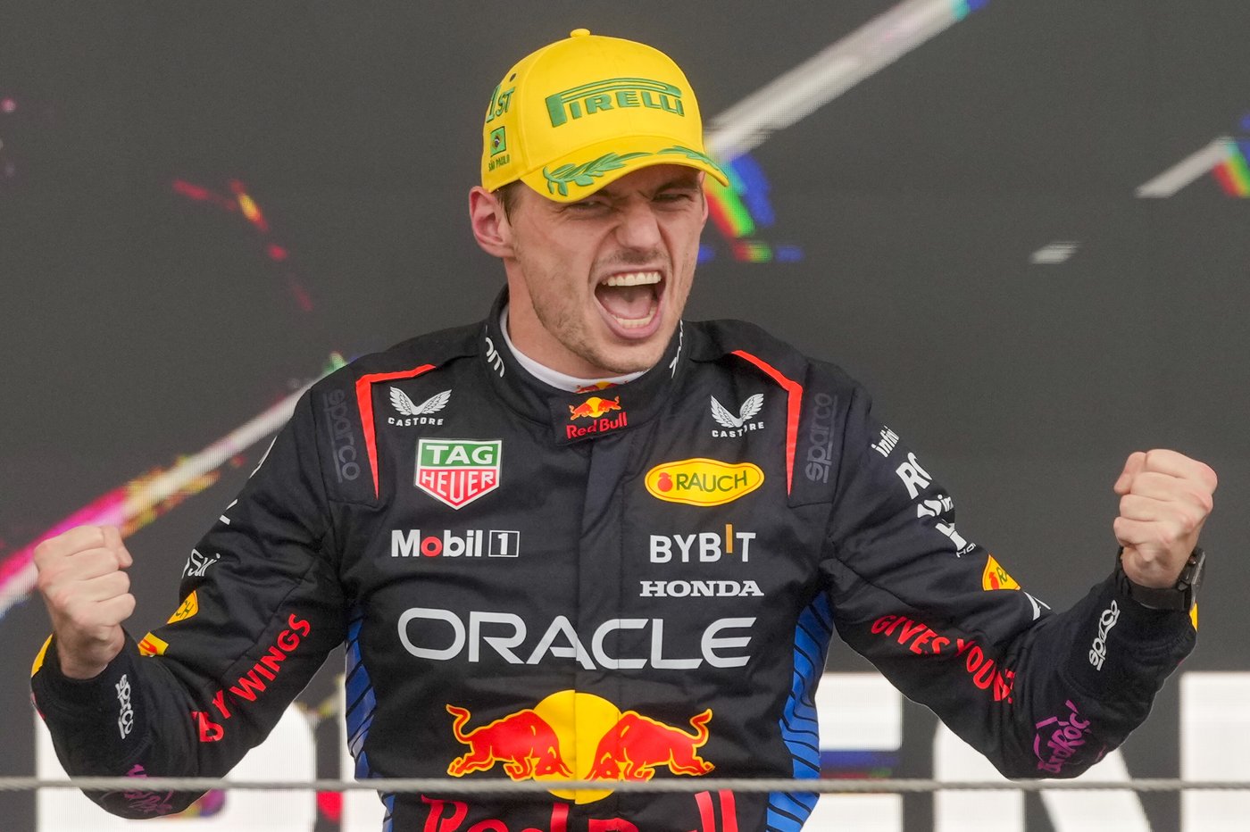 Red Bull's Verstappen nears 4th straight F1 title after winning Brazilian Grand Prix under rain | iNFOnews.ca