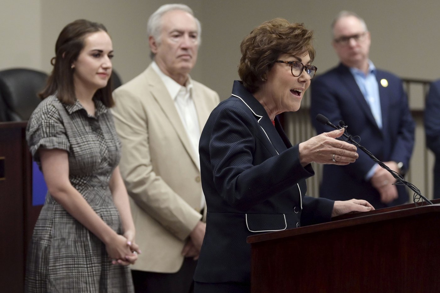 Democratic US Sen. Jacky Rosen is reelected in Nevada, securing battleground seat | iNFOnews.ca Democratic US Sen. Jacky Rosen is reelected in Nevada, securing battleground seat | iNFOnews.ca